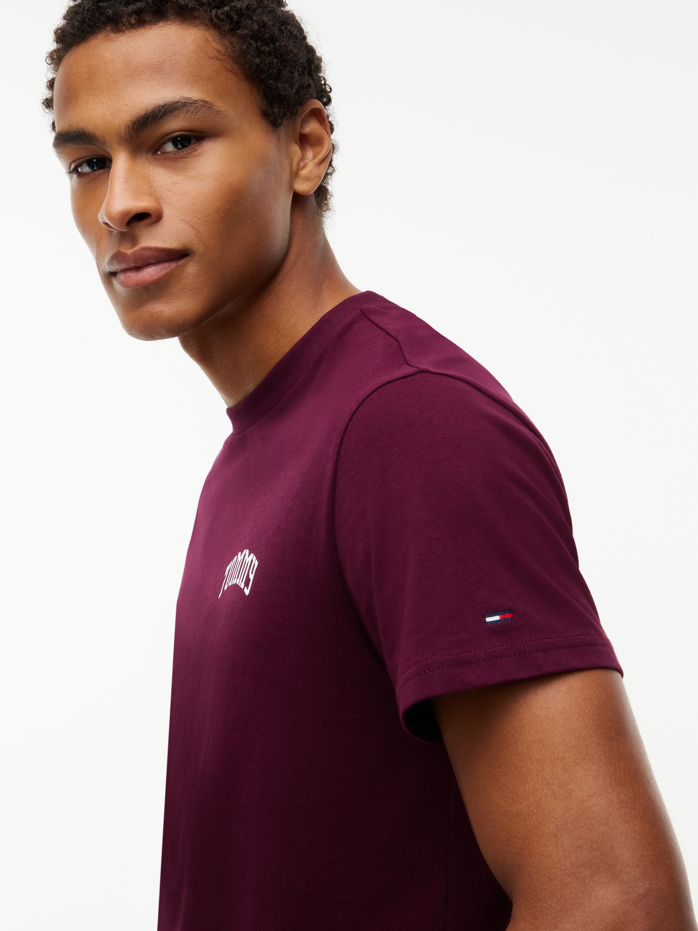 Tommy Jeans T-Shirt »TJM SLIM FIT TOMMY« Jersey, Rundhals, schmal geschnitten
