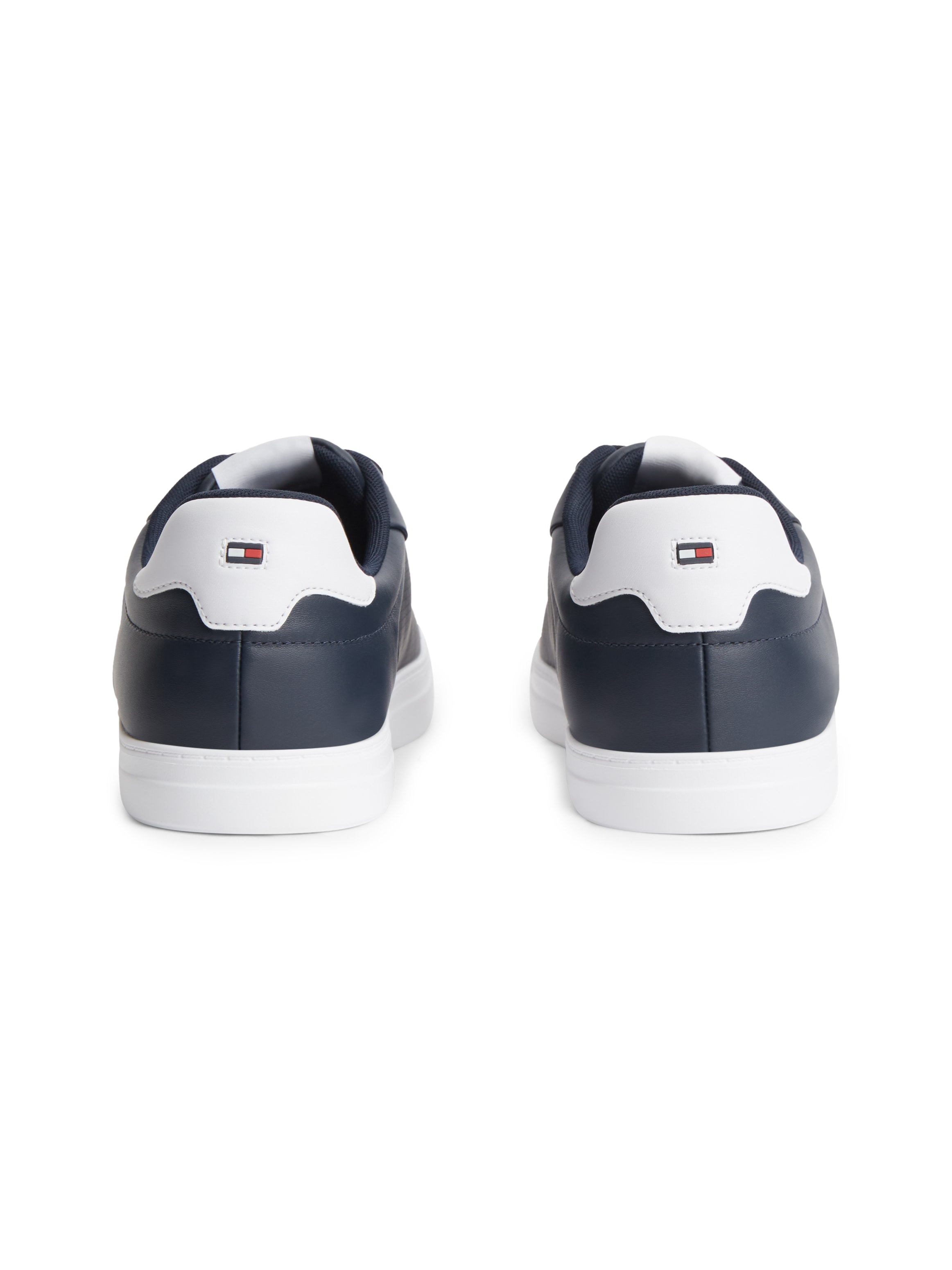 Tommy Hilfiger Sneaker »ICON COURT LIGHT LEATHER«  Freizeitschuh, Halbschuh, Schnürschuh mit dezenten Ziernähten