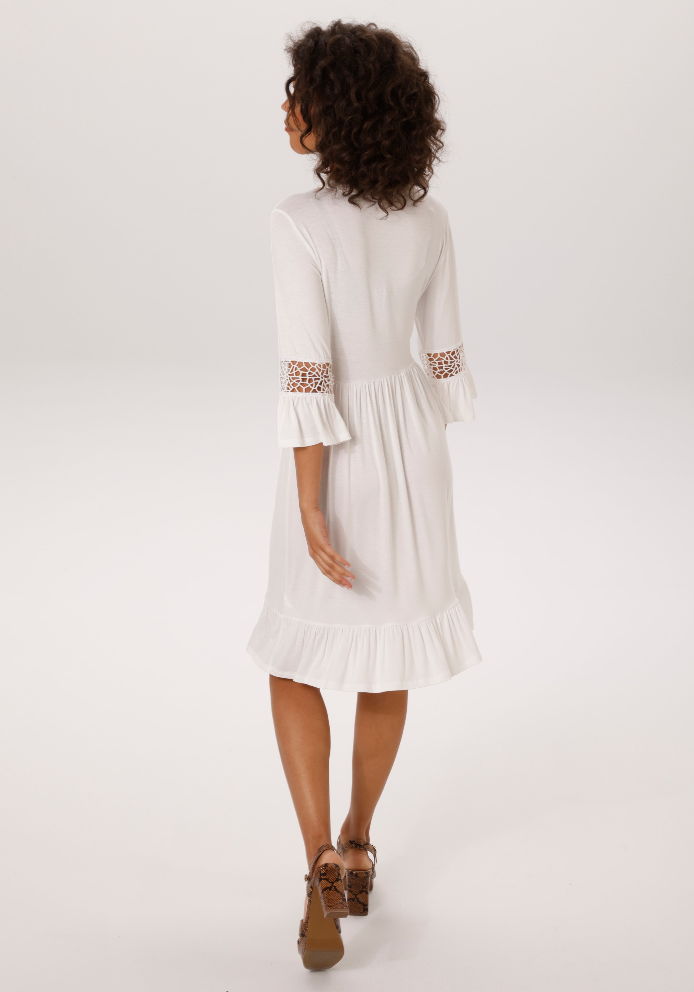 Aniston CASUAL Tunikakleid mit Häkelspitze vertiertes Vorderteil und Ärmel - NEUE KOLLEKTION