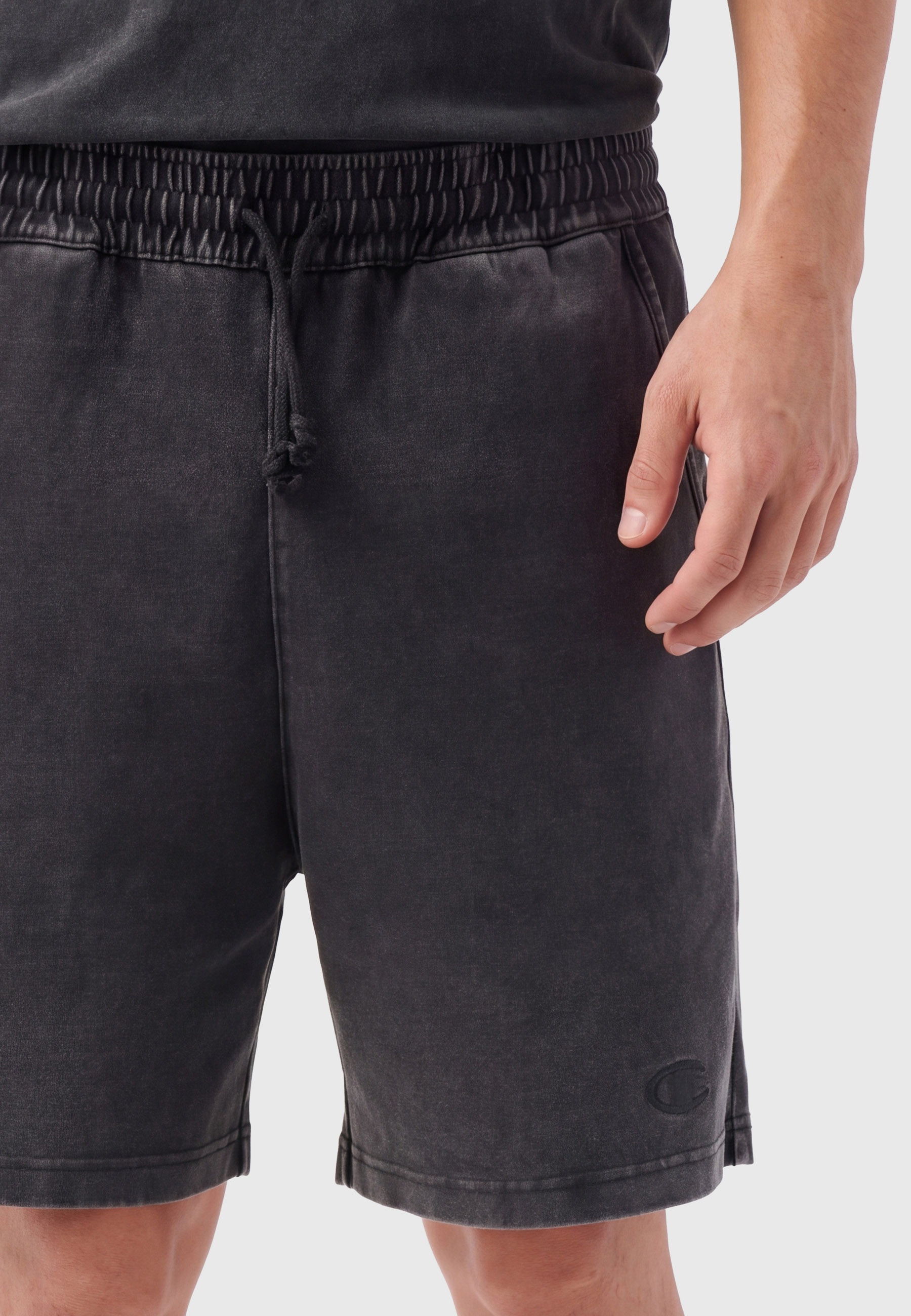 Champion Sweatshorts »Bermuda«  sportlicher Stil, für sportliche Aktivitäten, aus Baumwolle