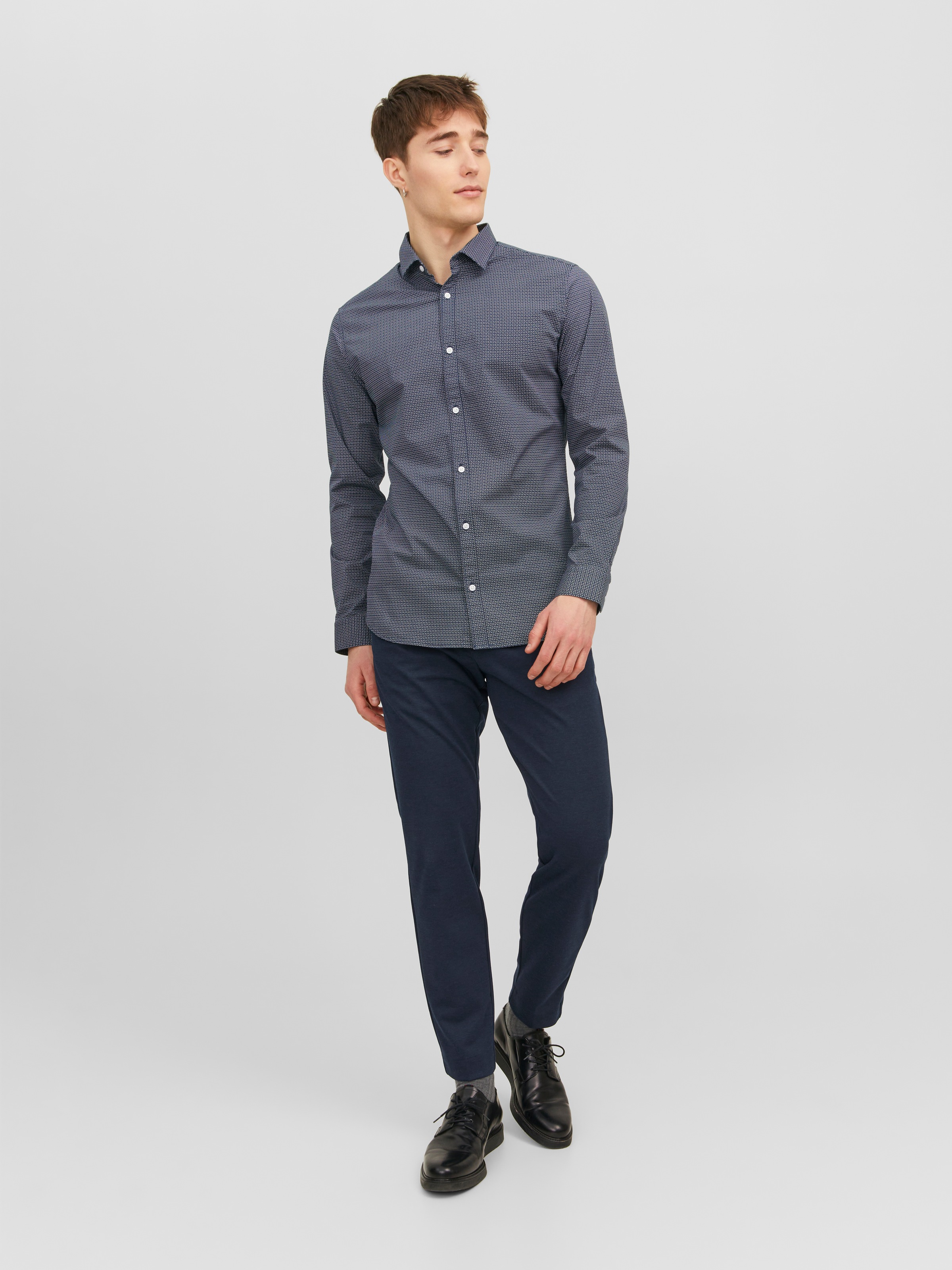 Jack & Jones Chinohose »JPSTMARCO – Chinohose mit mittlerer Taille, Slim Fit, bequem«  unifarben, modisch, slim fit, Web