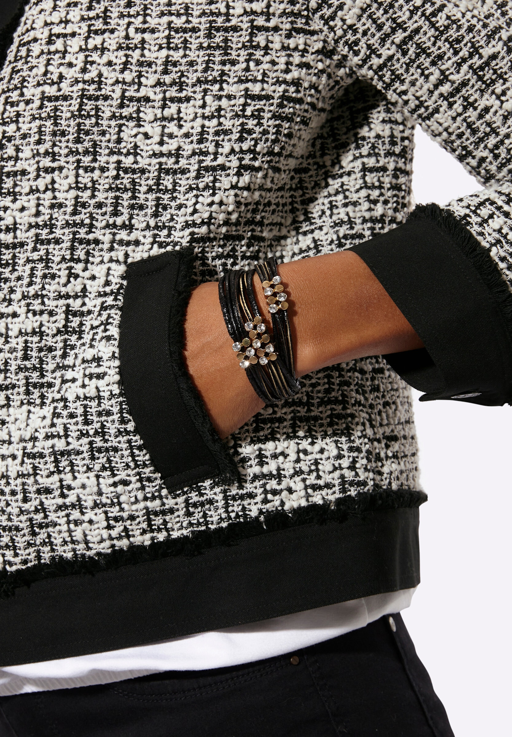 creation L Blusenblazer »Bouclé-Blazer Blazer mit modischen Fransen«