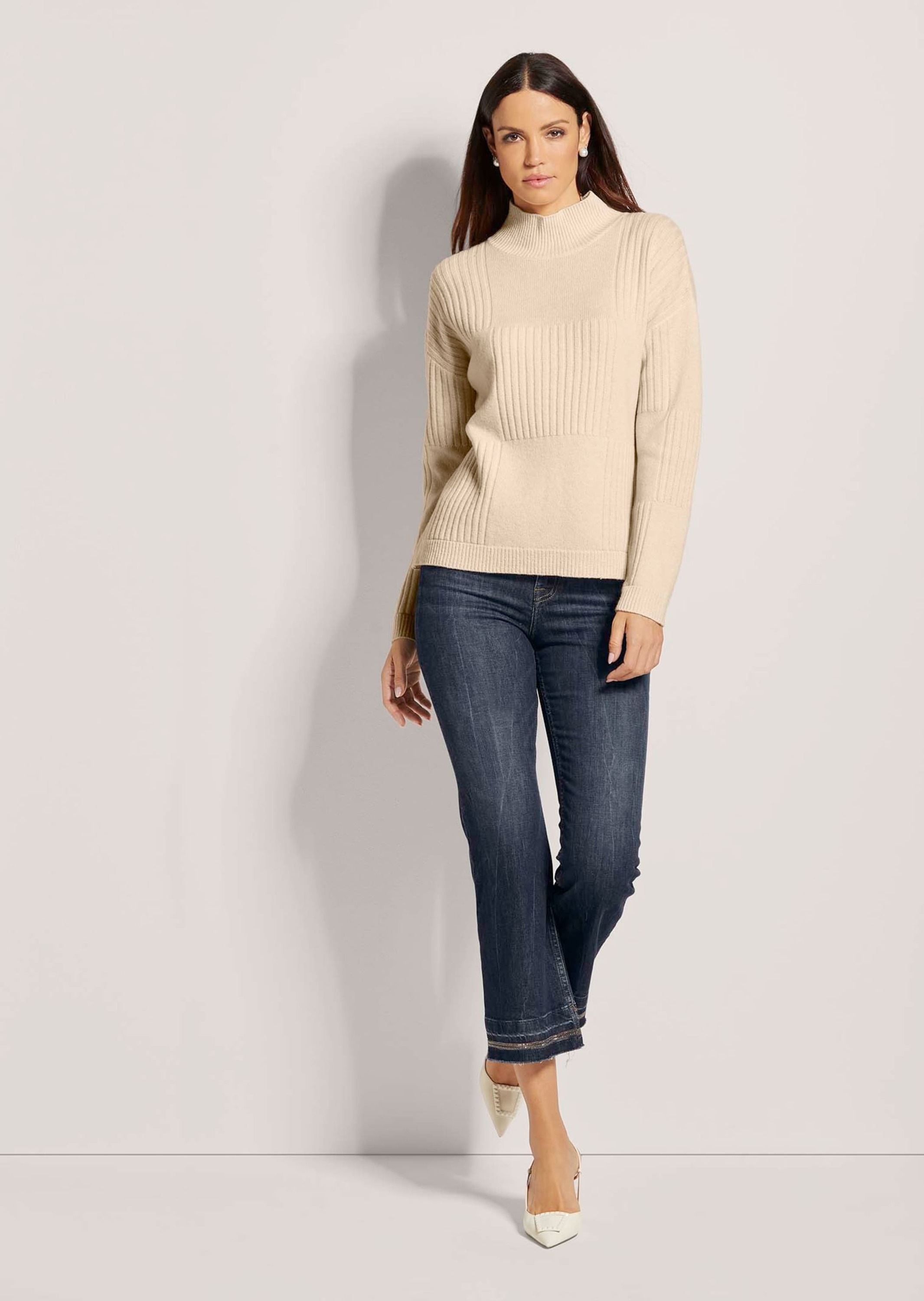 MADELEINE Longpullover »Pullover Stehkragen-Pullover aus Schurwolle«