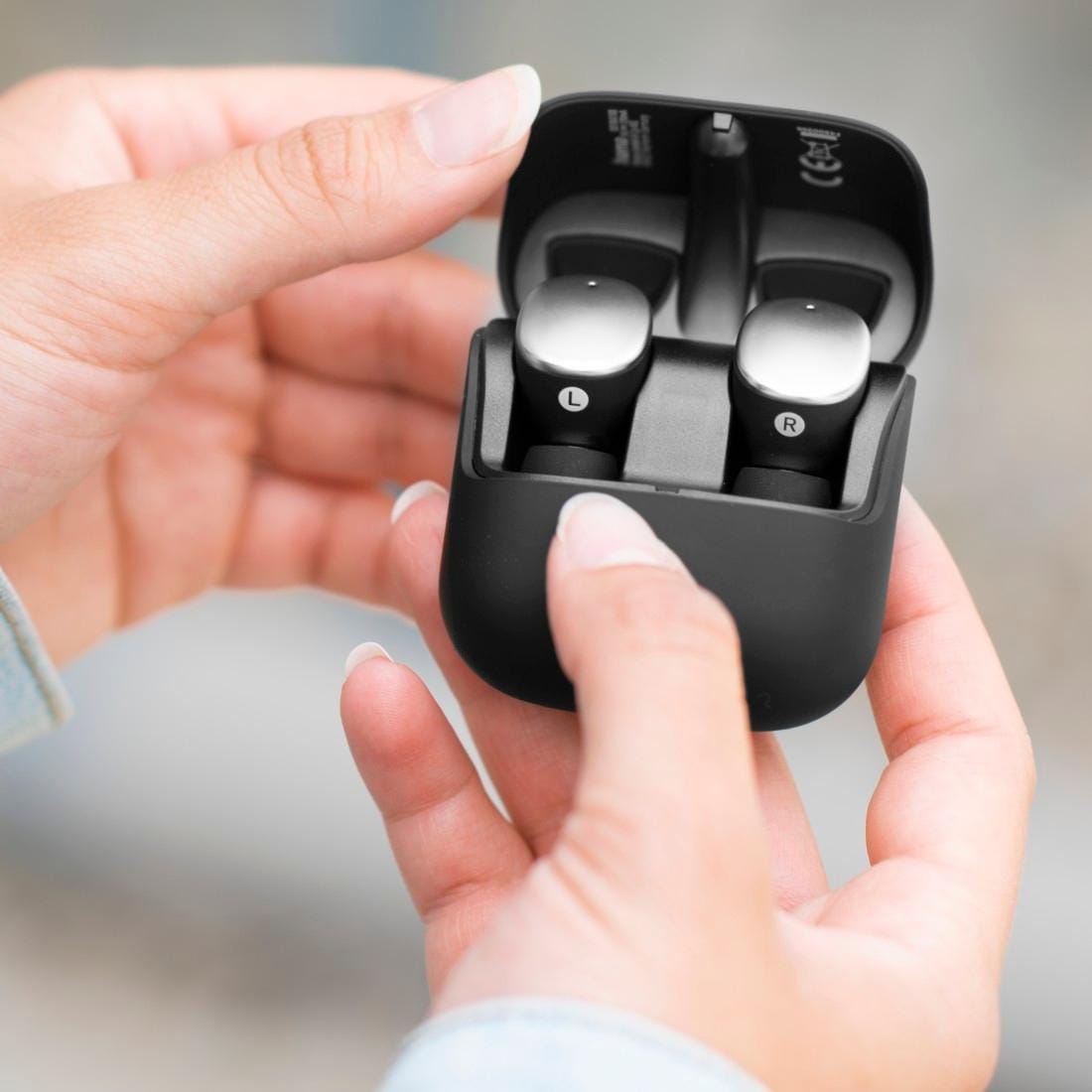 Hama Bluetooth-Kopfhörer »Spirit Wireless, BT Ear True Kopfhörer Sprachsteuerung bei Lautstärkeregler,Rufannahmetaste, Sensor, kabellos«, jetzt OTTO In Finger-Touch Pure