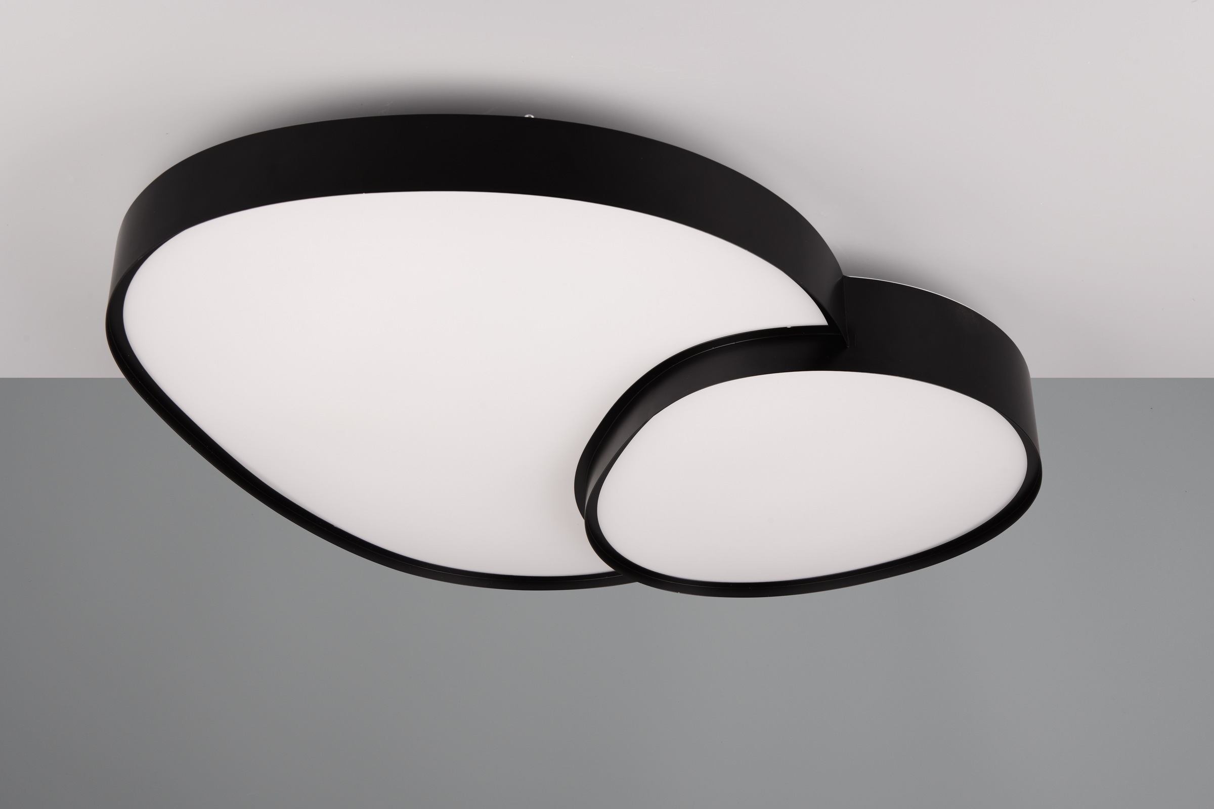 TRIO Leuchten LED Deckenleuchte »RISE, LED Deckenlampe 45W 5300 Lumen warmweiß bis kaltweiß 2700-6500K« LED-Board 1 Stk. warmweiß - kaltweiß Fernbedienung dimmbar Memoryfunktion Nachtlicht CCT Lichtfarbe wählbar