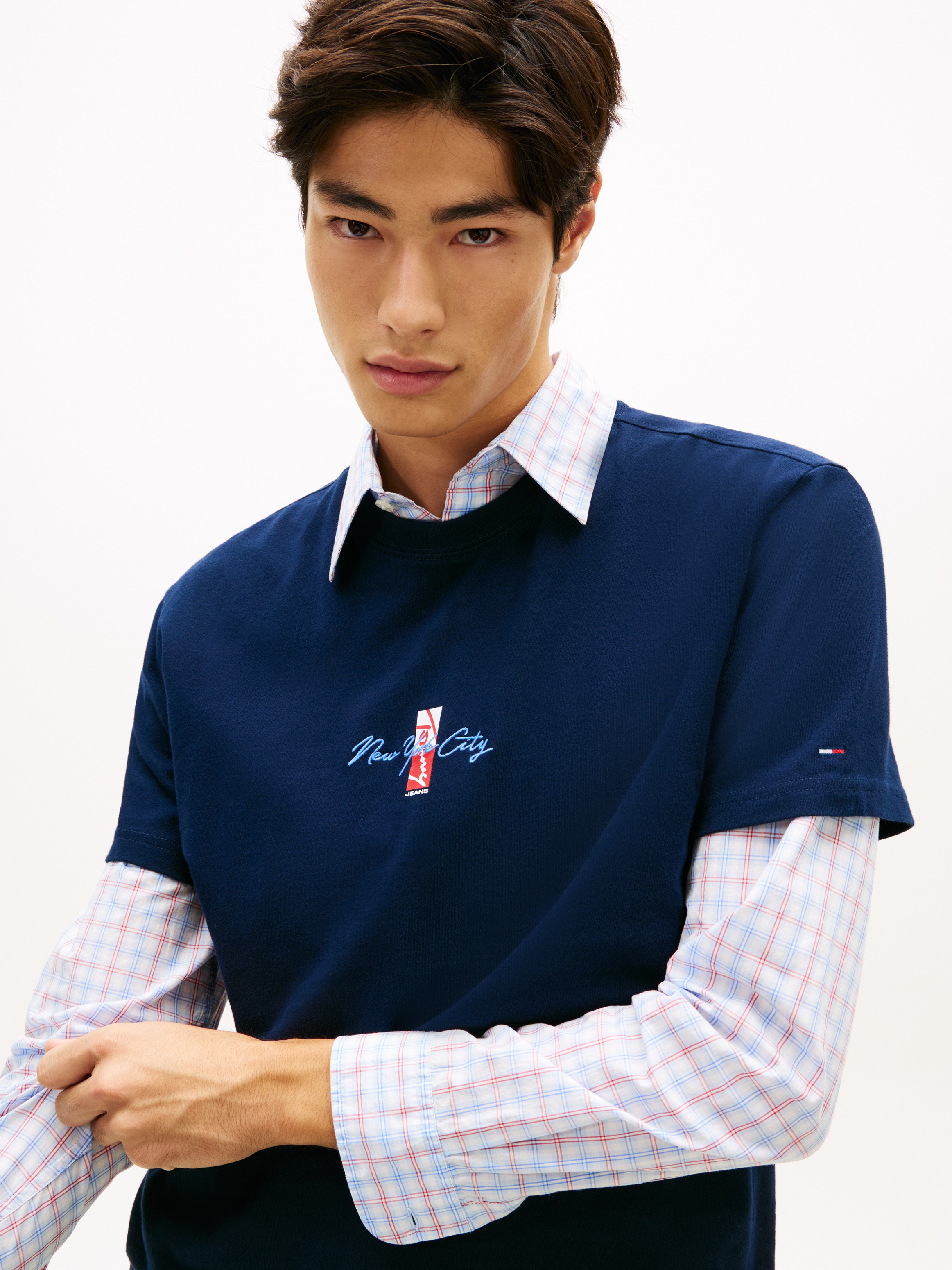Tommy Jeans T-Shirt »TJM REGULAR SIGN BLOCK« Regular fit mit Rundhalsausschnitt