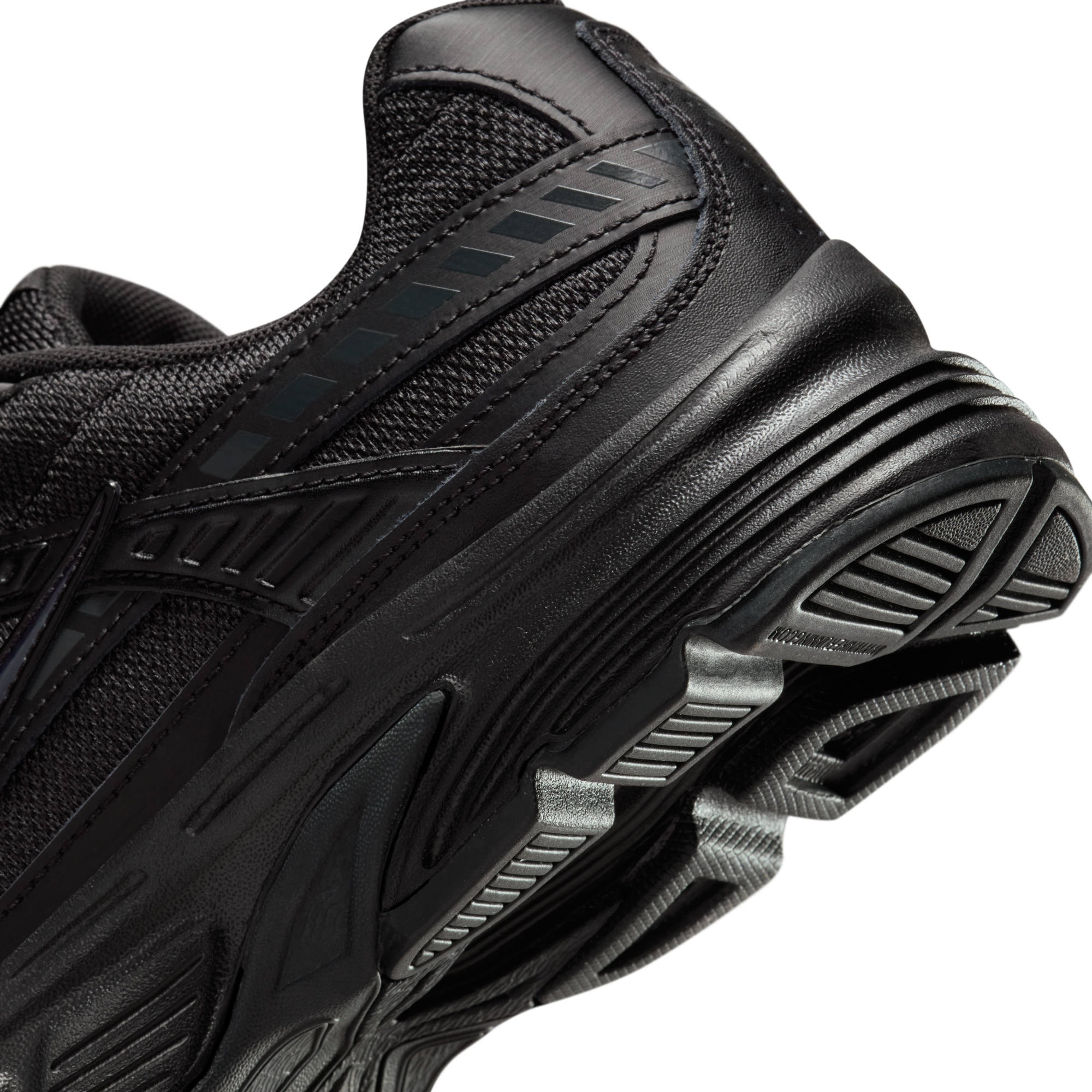 Nike Sportswear Sneaker »Initiator«  inspiriert vom Design des Nike P-6000
