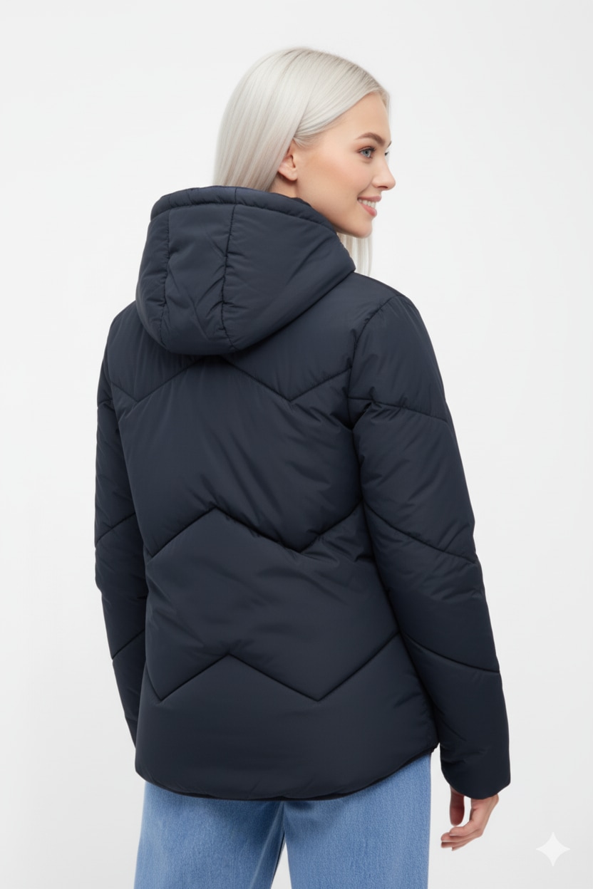 Bench. Steppjacke »KRIYA«, mit Kapuze, leichte Winterjacke mit hoher Wärmeleistung und Zick Zack Steppung