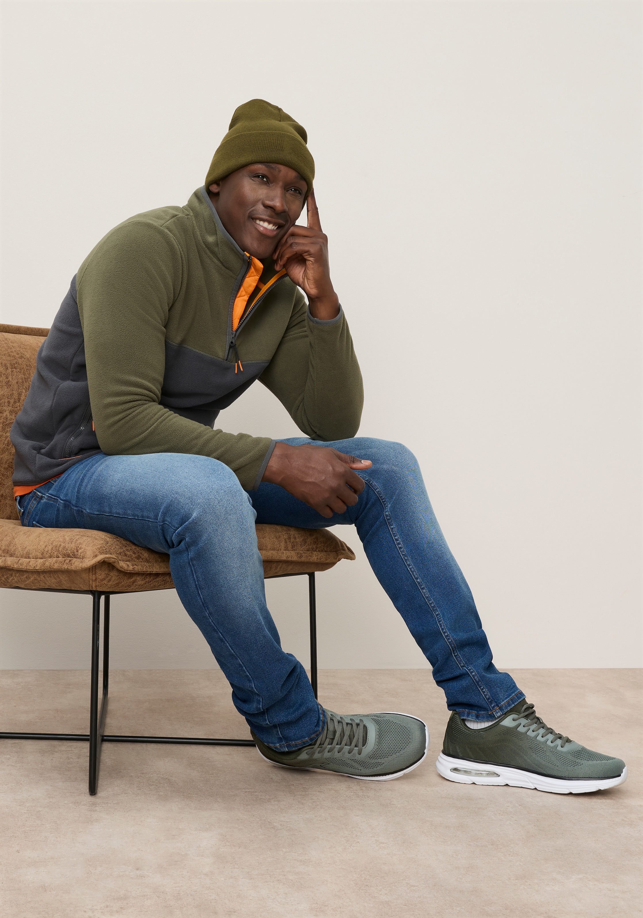 KangaROOS Fleecepullover , mit hochschließendem Kragen, Langarm-Design, auch in größeren Größen
