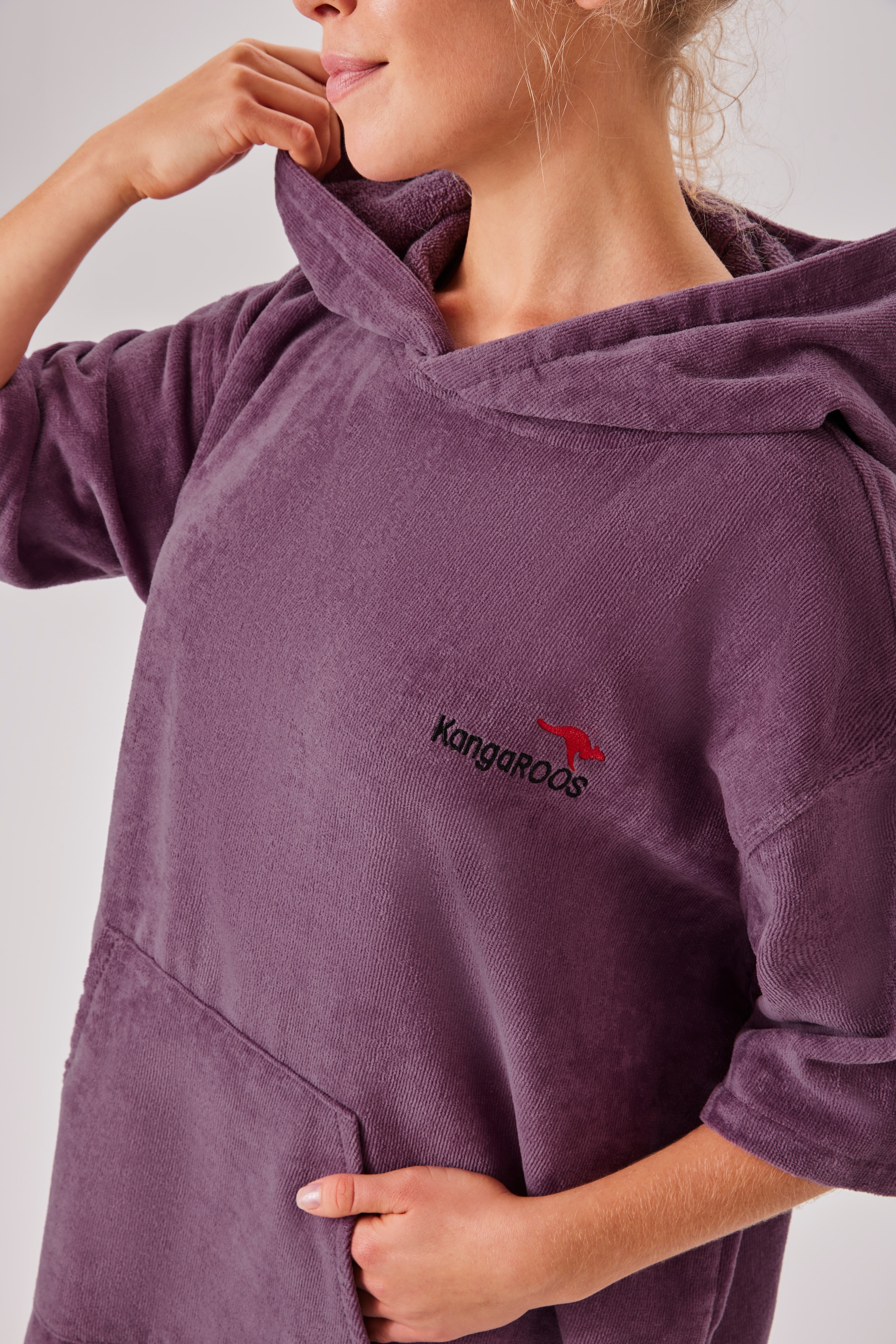 KangaROOS Badeponcho »Summer, ideal für Sauna, Spa & im Urlaub, Damen & Herren« 1 Stk. Surfponcho, mit Bauchtasche, 100% Baumwolle, Frottee