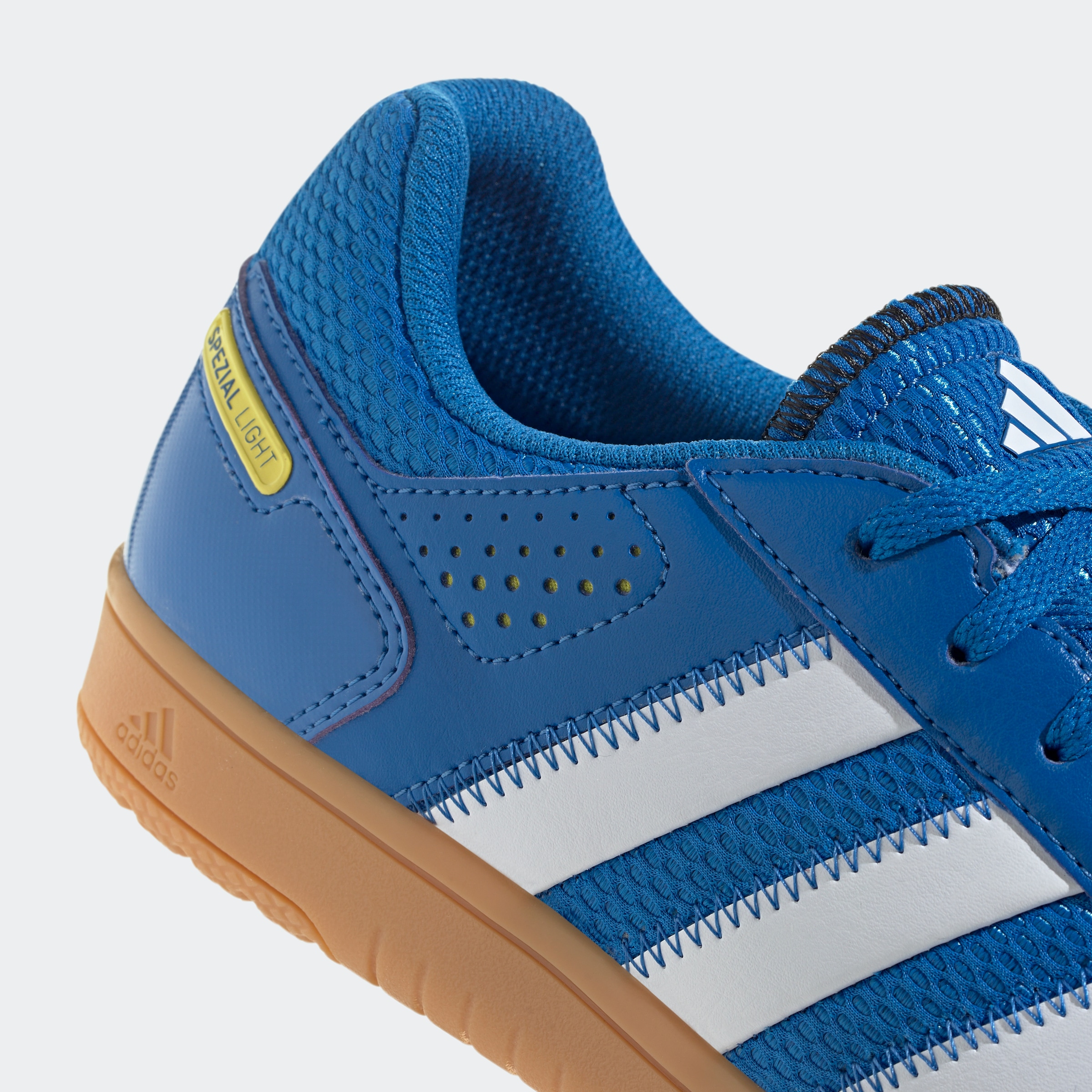 adidas Performance Hallenschuh »SPEZIAL LIGHT«