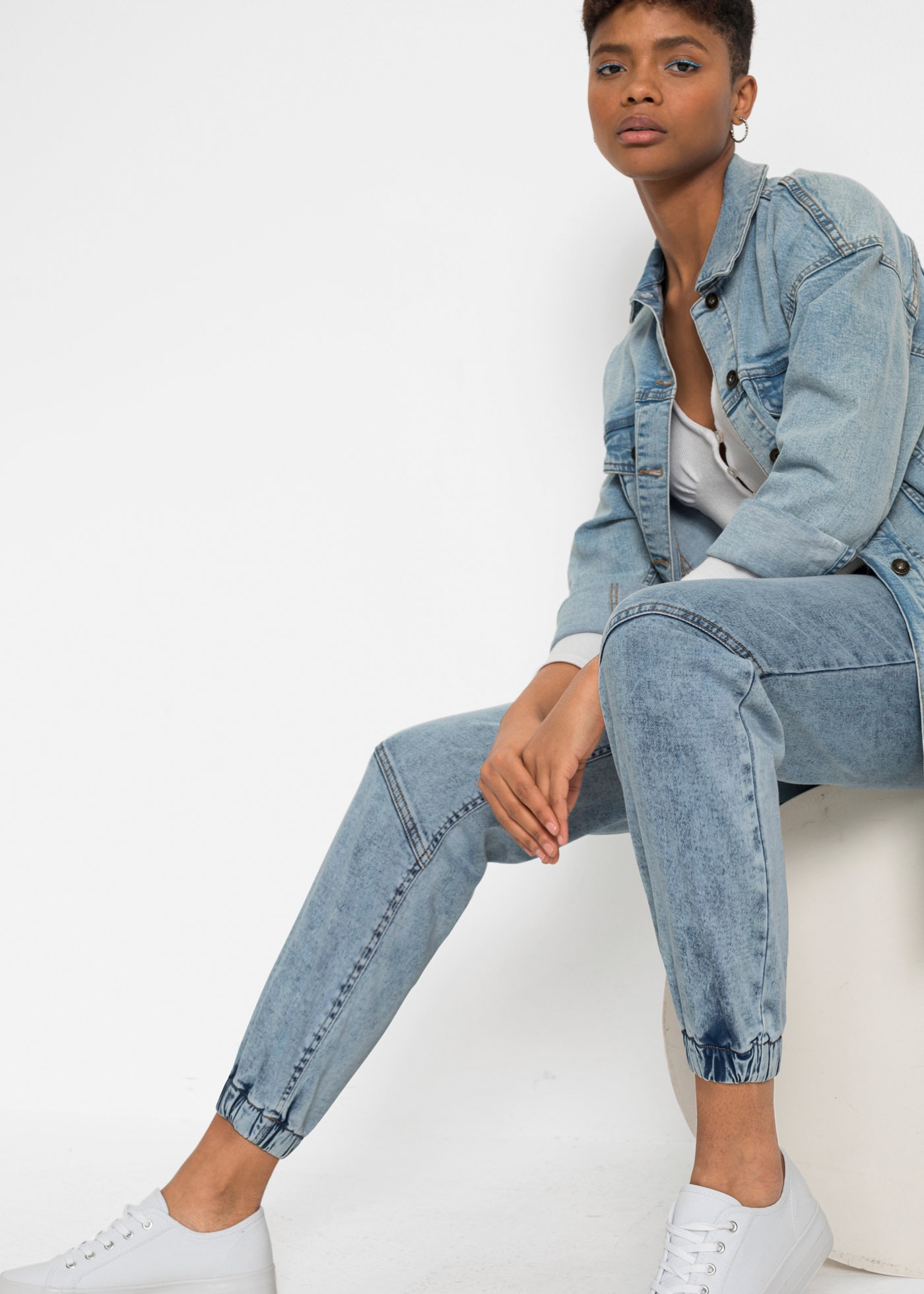 bonprix Jeansjeggings loose fit Passform, aus Baumwolle, Polyester und Elasthan