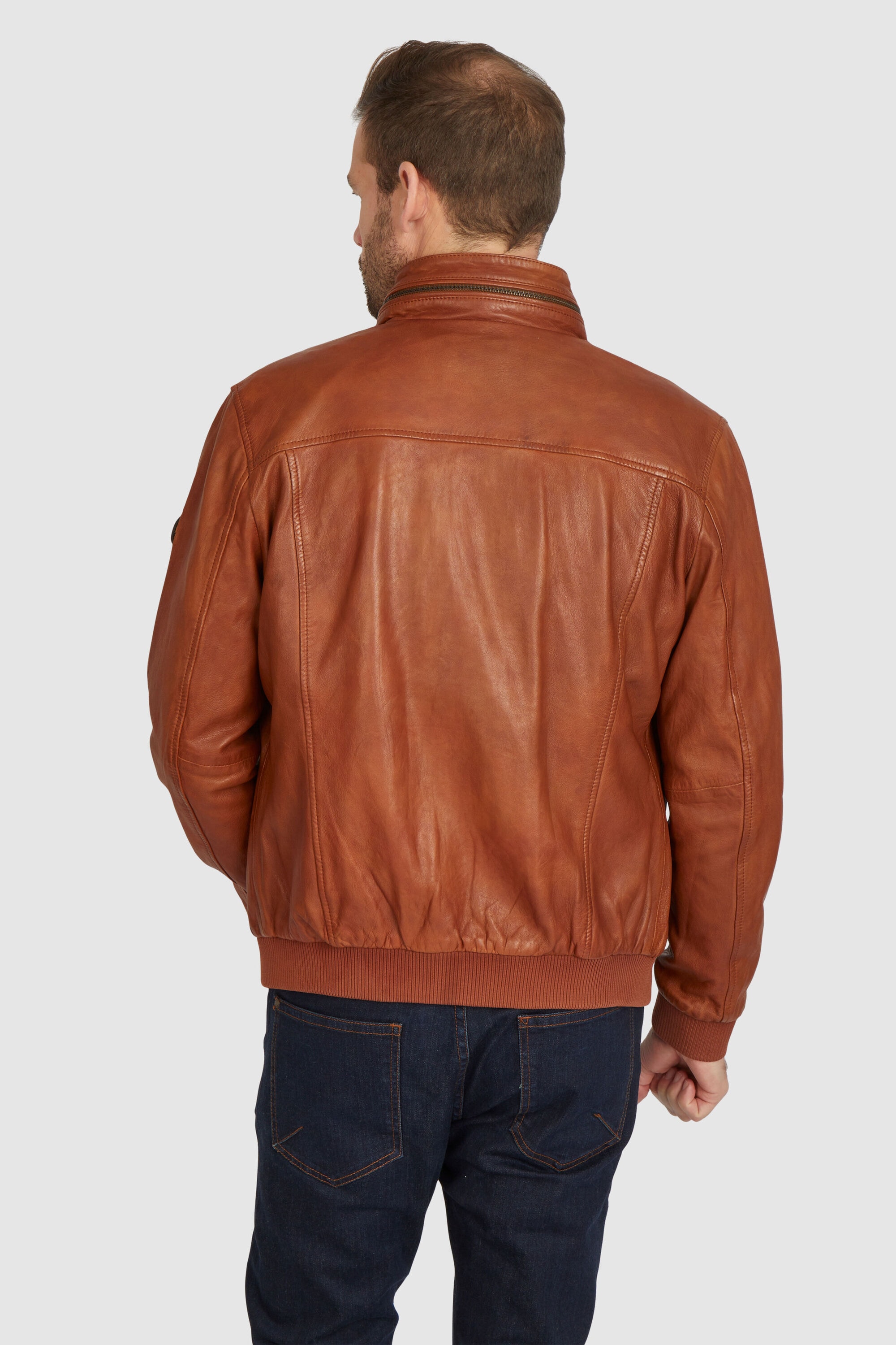 bugatti Blouson »BUFABIANO« ohne Kapuze mit Riegeln und Steppungen