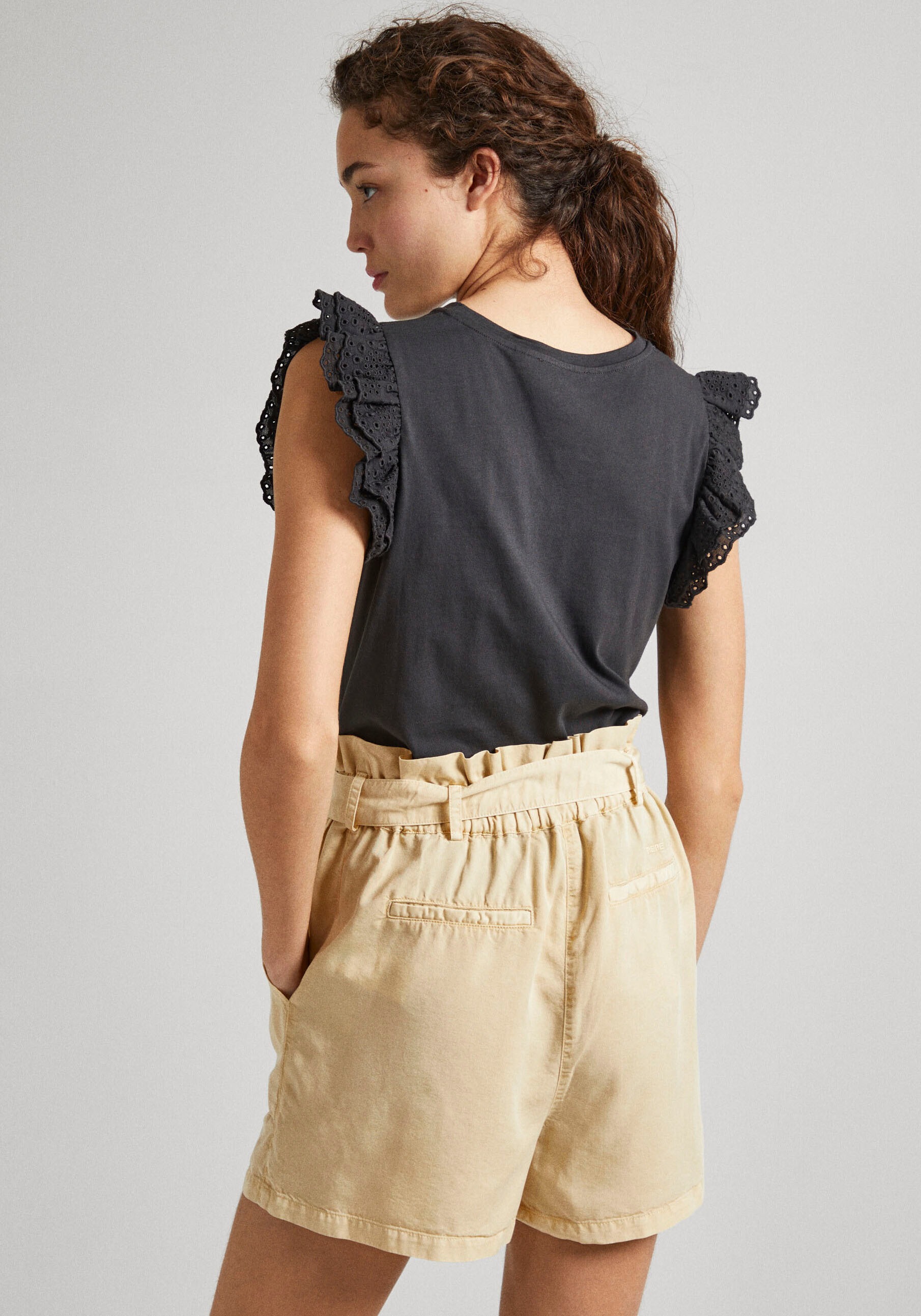 Pepe Jeans T-Shirt »LINDSAY«, mit Rüschen