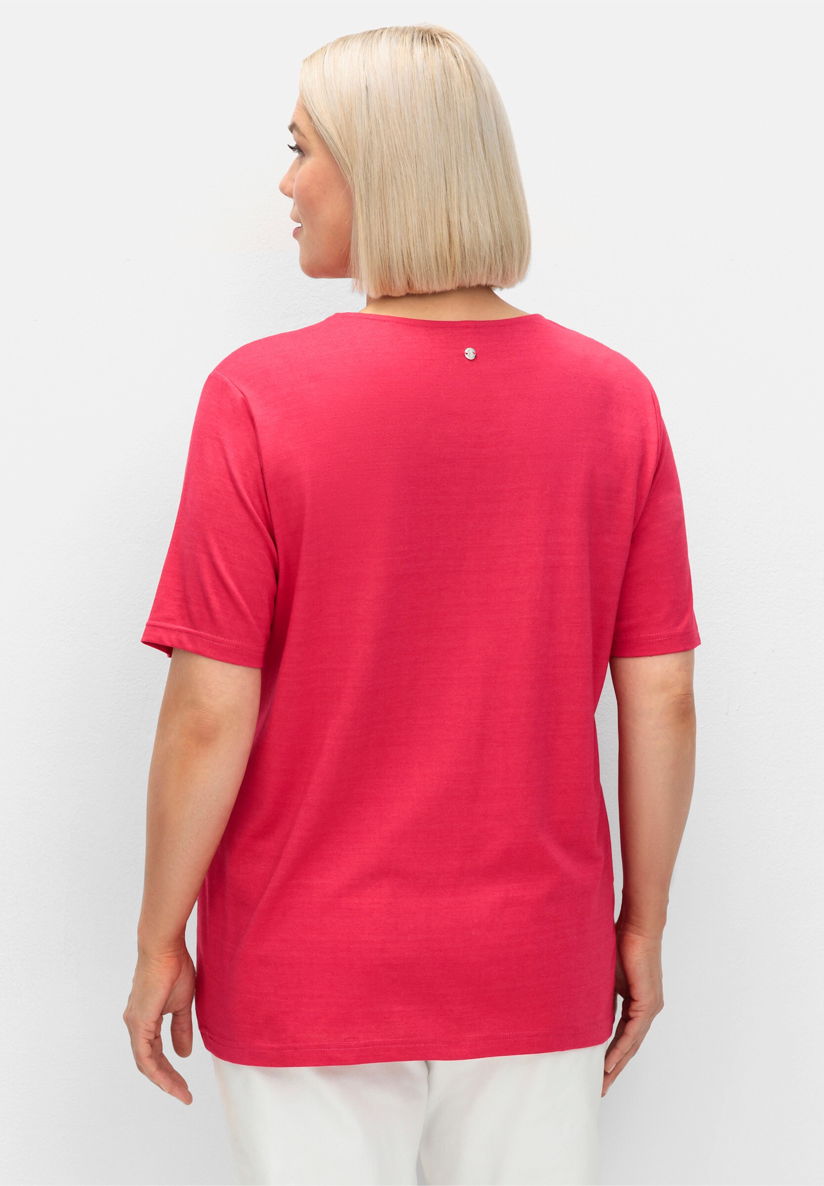 Sheego T-Shirt »T-Shirt T-Shirt mit doppellagigem Vorderteil«