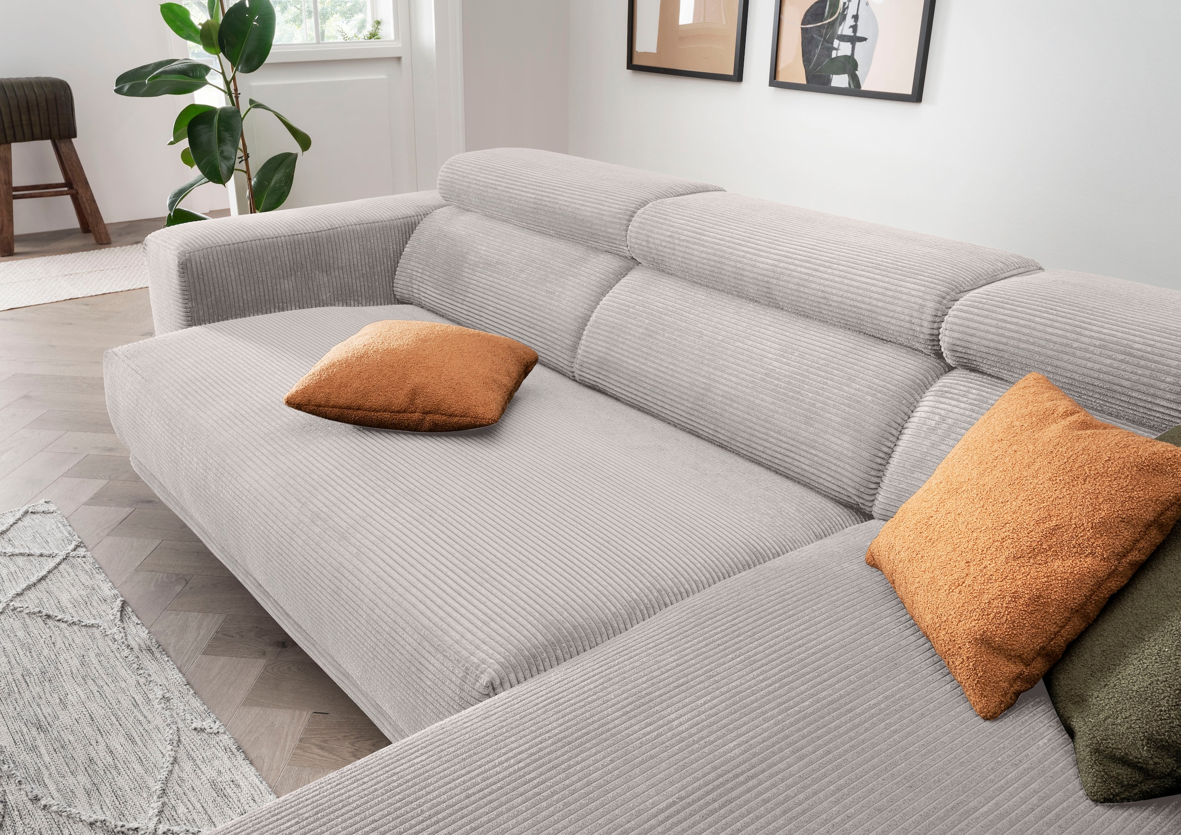 alina Ecksofa »Hikari«, wahlweise mit Sitzvorzug, in modernem Cordstoff, Breite 302 cm