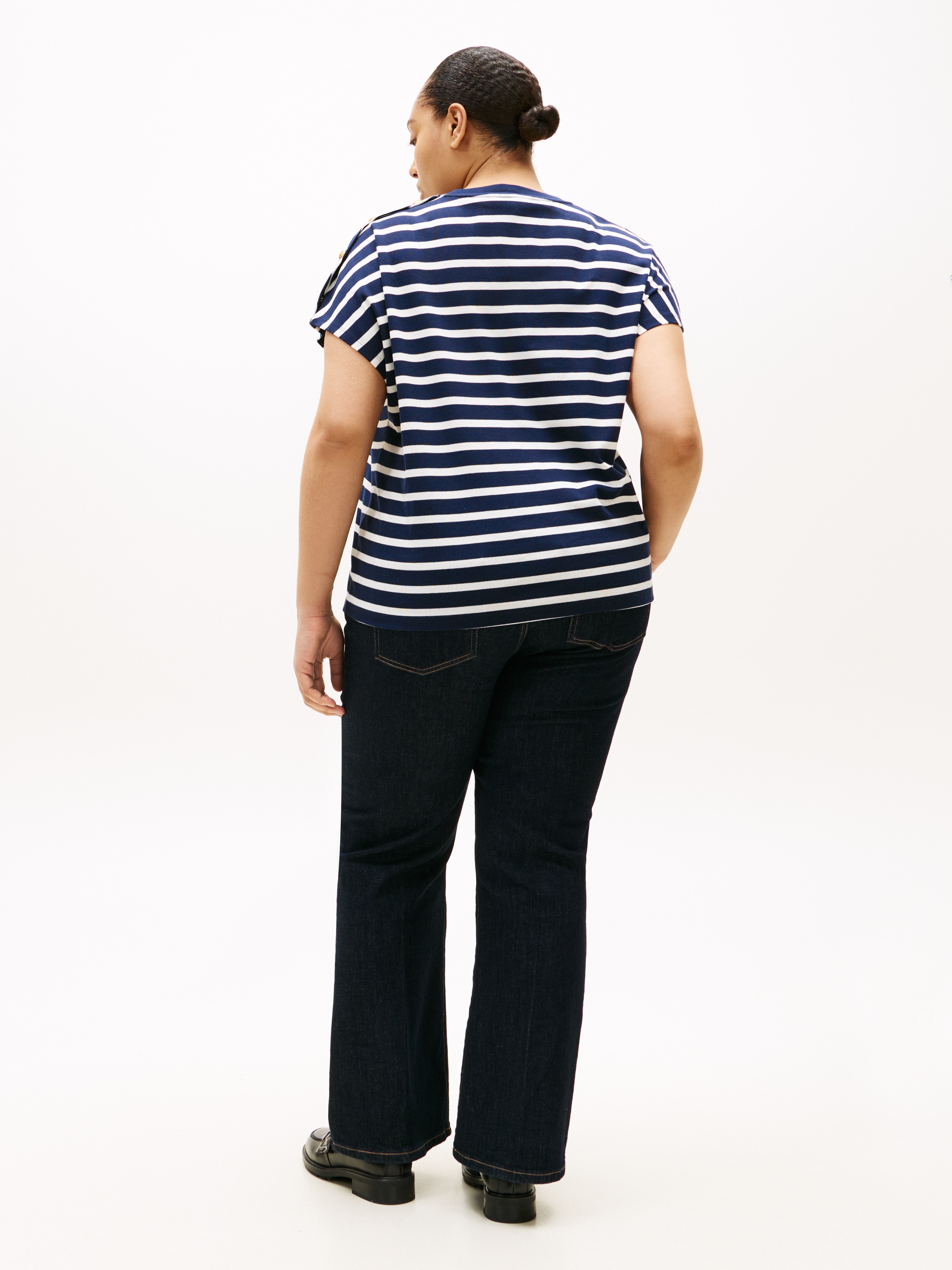 Tommy Hilfiger Curve Kurzarmshirt »CRV GOLD BUTTON SS TEE«, in großen Größen
