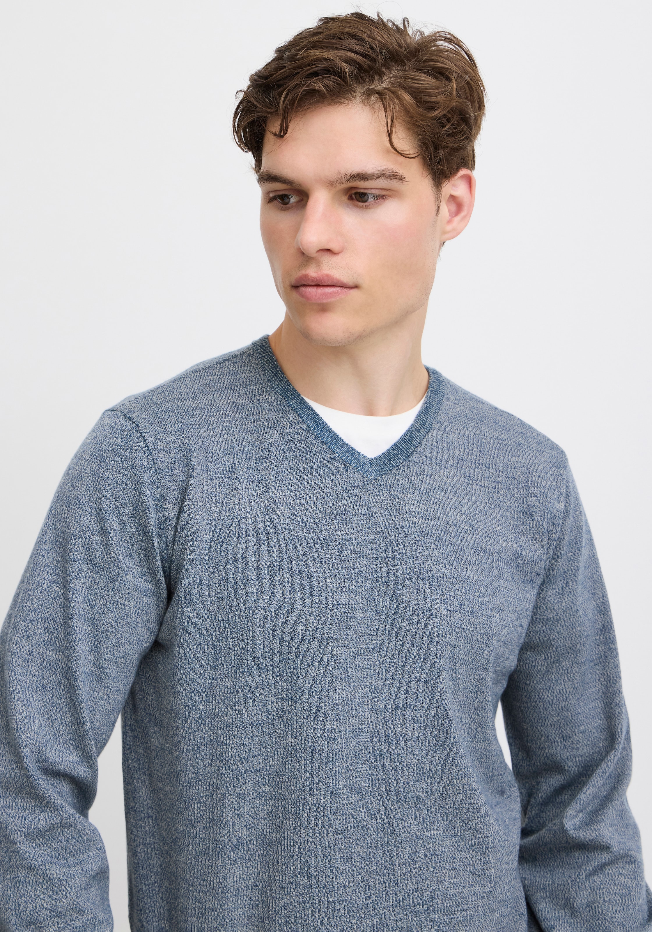 Blend V-Ausschnitt-Pullover »BHBRUTON V-neck«