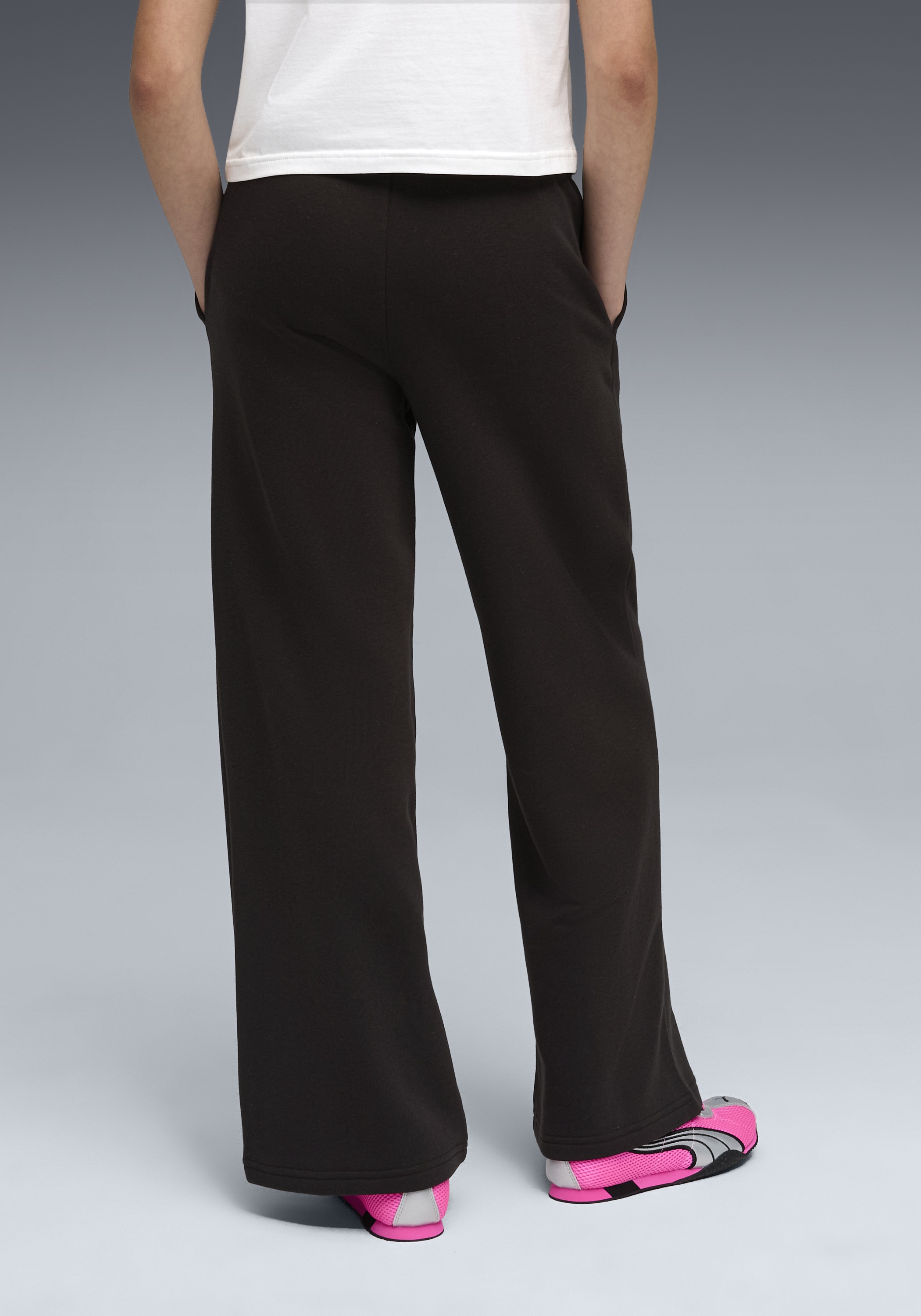 PUMA Trainingshose »ESS WIDE LEG PANTS TR G«  aus Baumwollmischung, mit Eingrifftaschen, Regular Fit