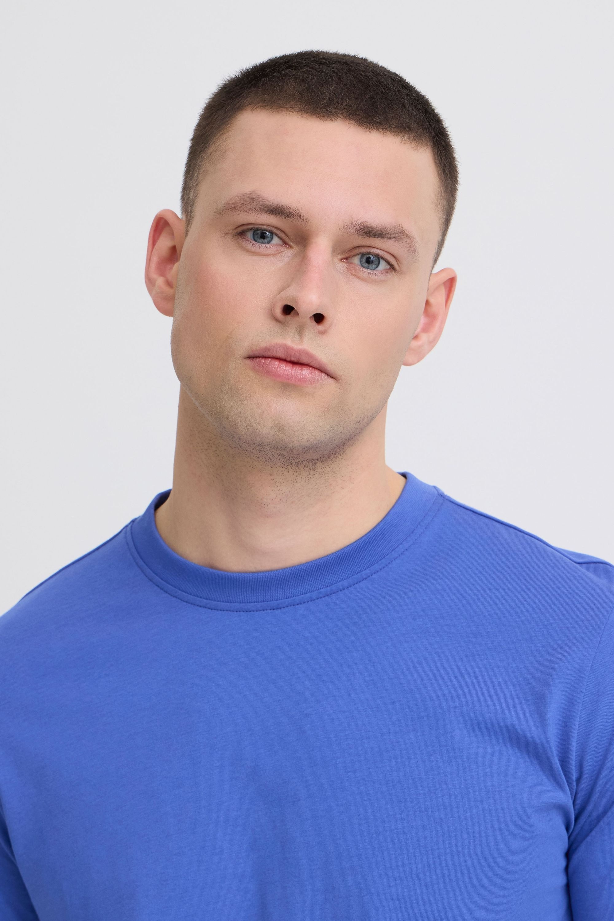 Blend Rundhalsshirt »Rundhalsshirt BHKurtis Backprint«