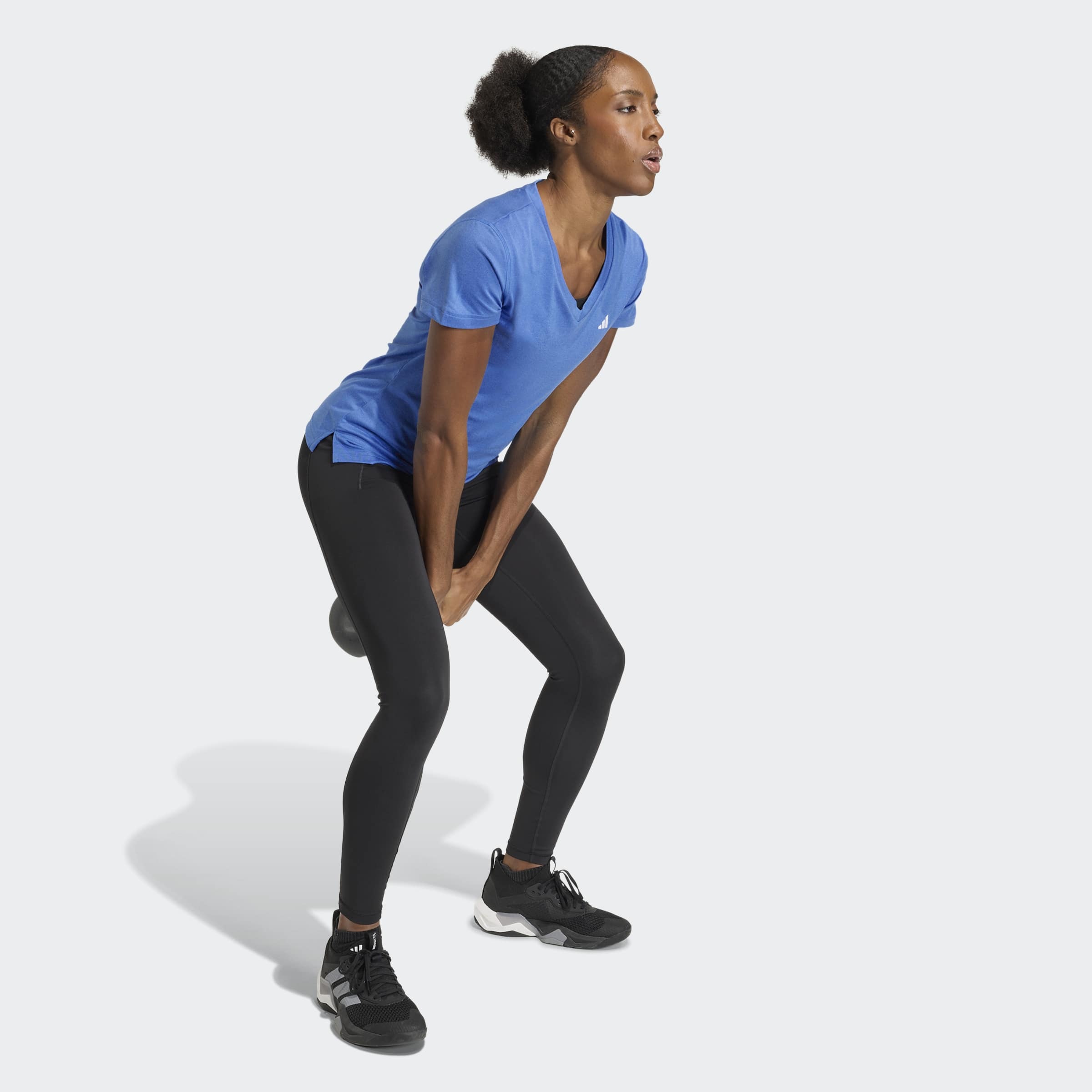 adidas Performance T-Shirt »ADIDAS WORKOUT ESSENTIALS MIT V-AUSSCHNITT« mit V-Ausschnitt, ohne Verschluss