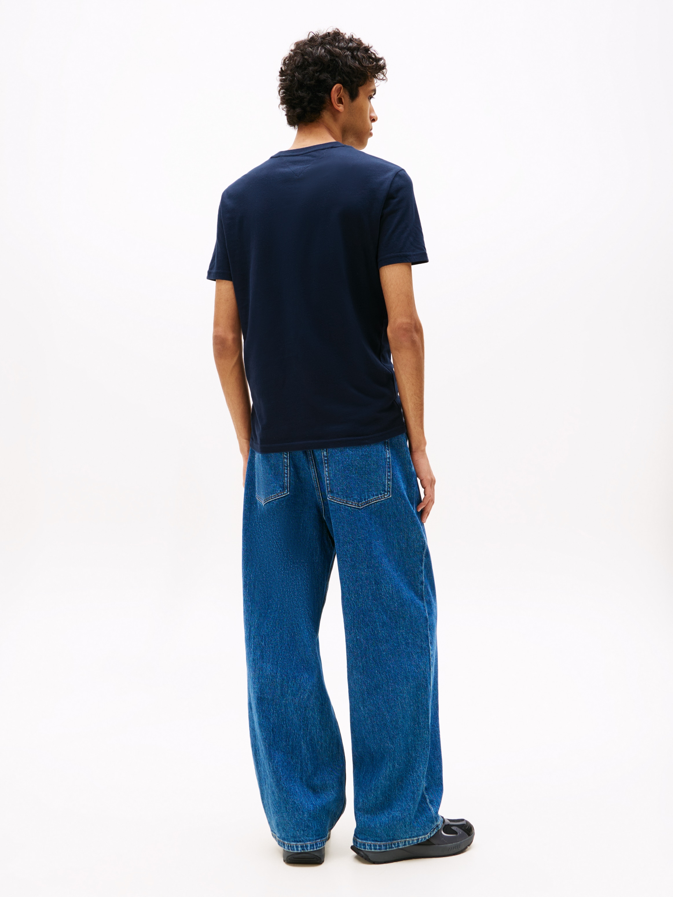 Tommy Jeans Rundhalsshirt »TJM XSLIM 2PACK JERSEY TEE EXT«, (Packung, 2er-Pack), Logostickerei, 2Pack