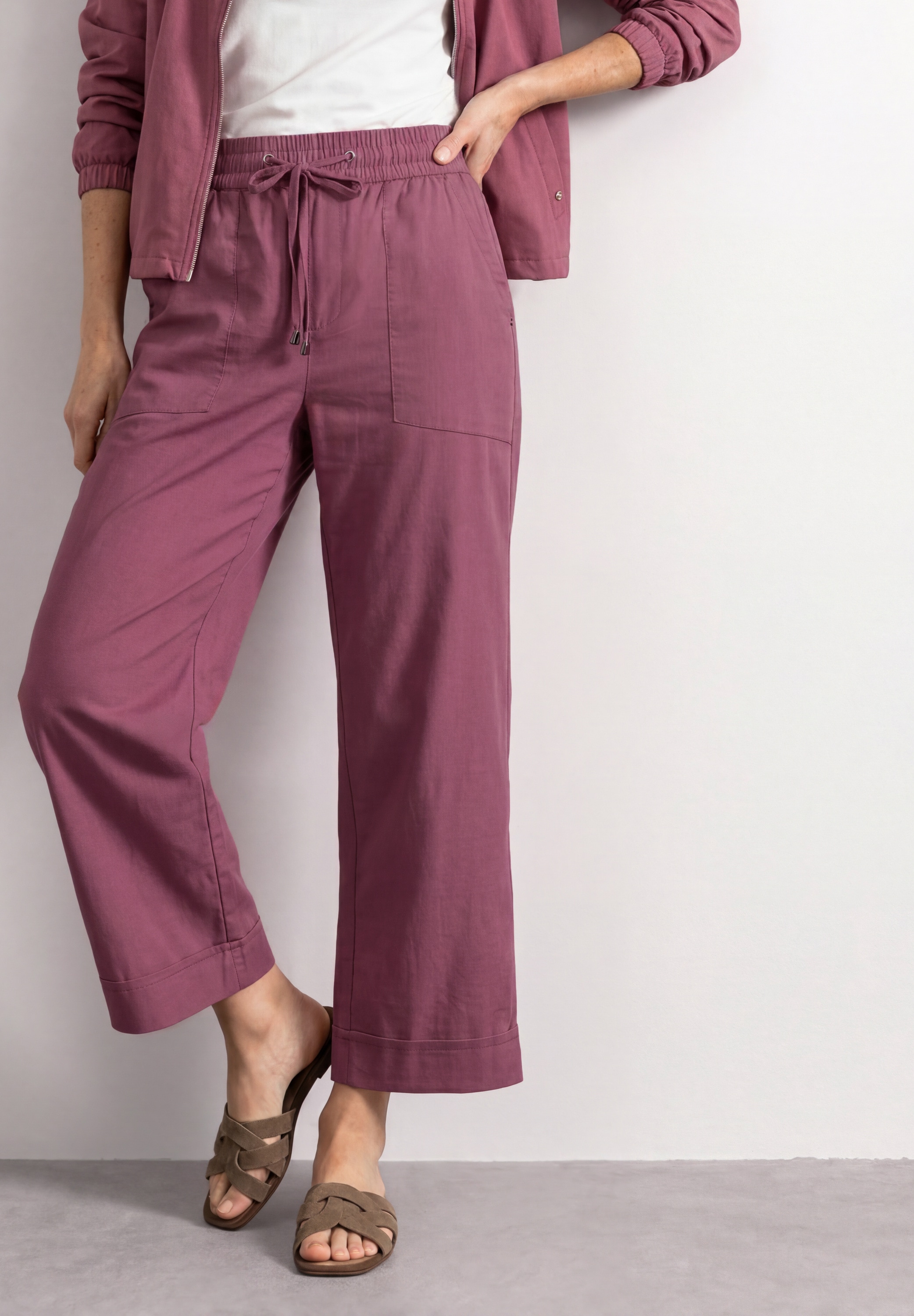 STREET ONE Stoffhose »Style Amalia«  Sommerhose im Casual Fit mit Turn-Up