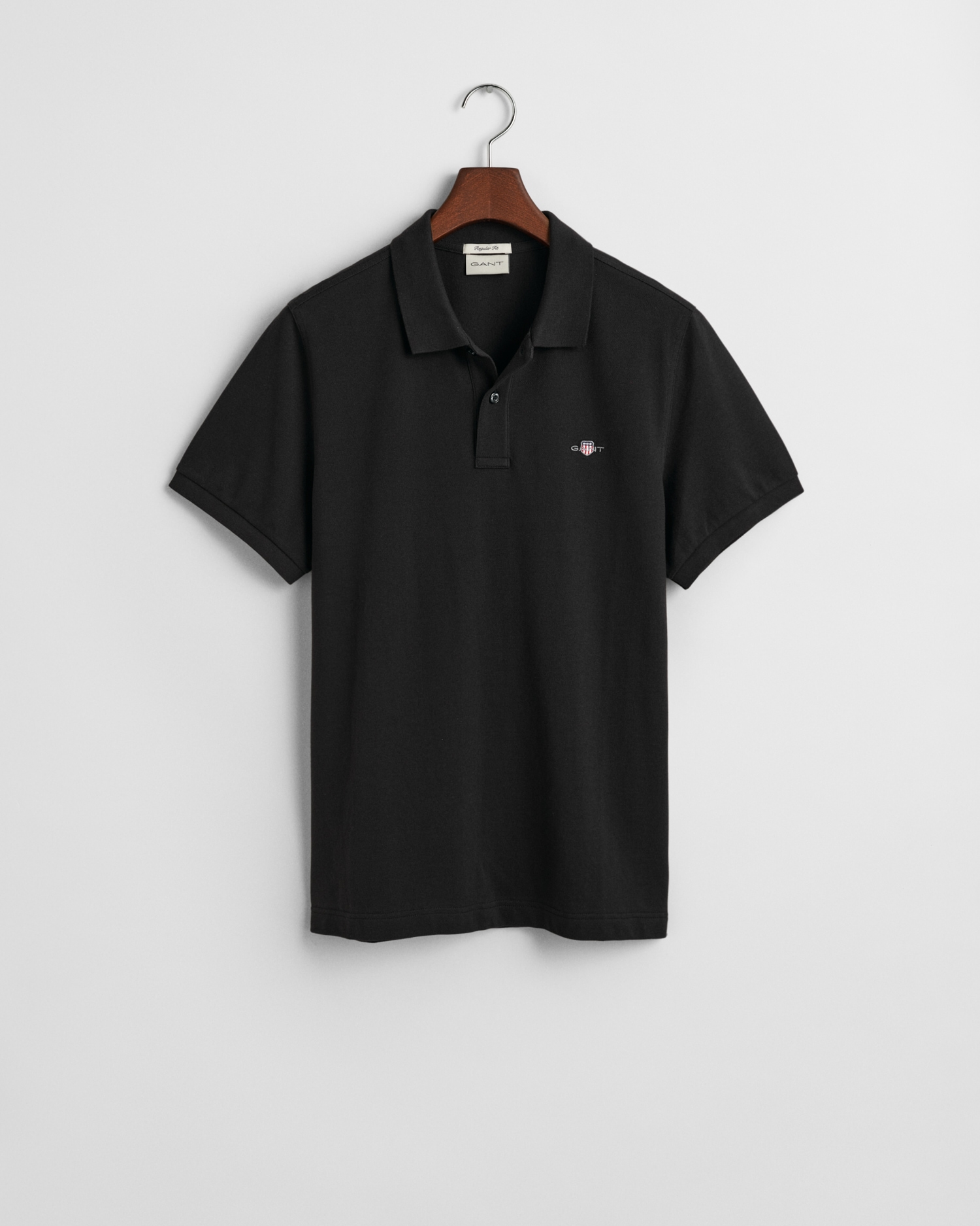 Gant Poloshirt »REG SHIELD SS PIQUE POLO«, mit Logo und Flachstrickkragen 100% Baumwolle Pique