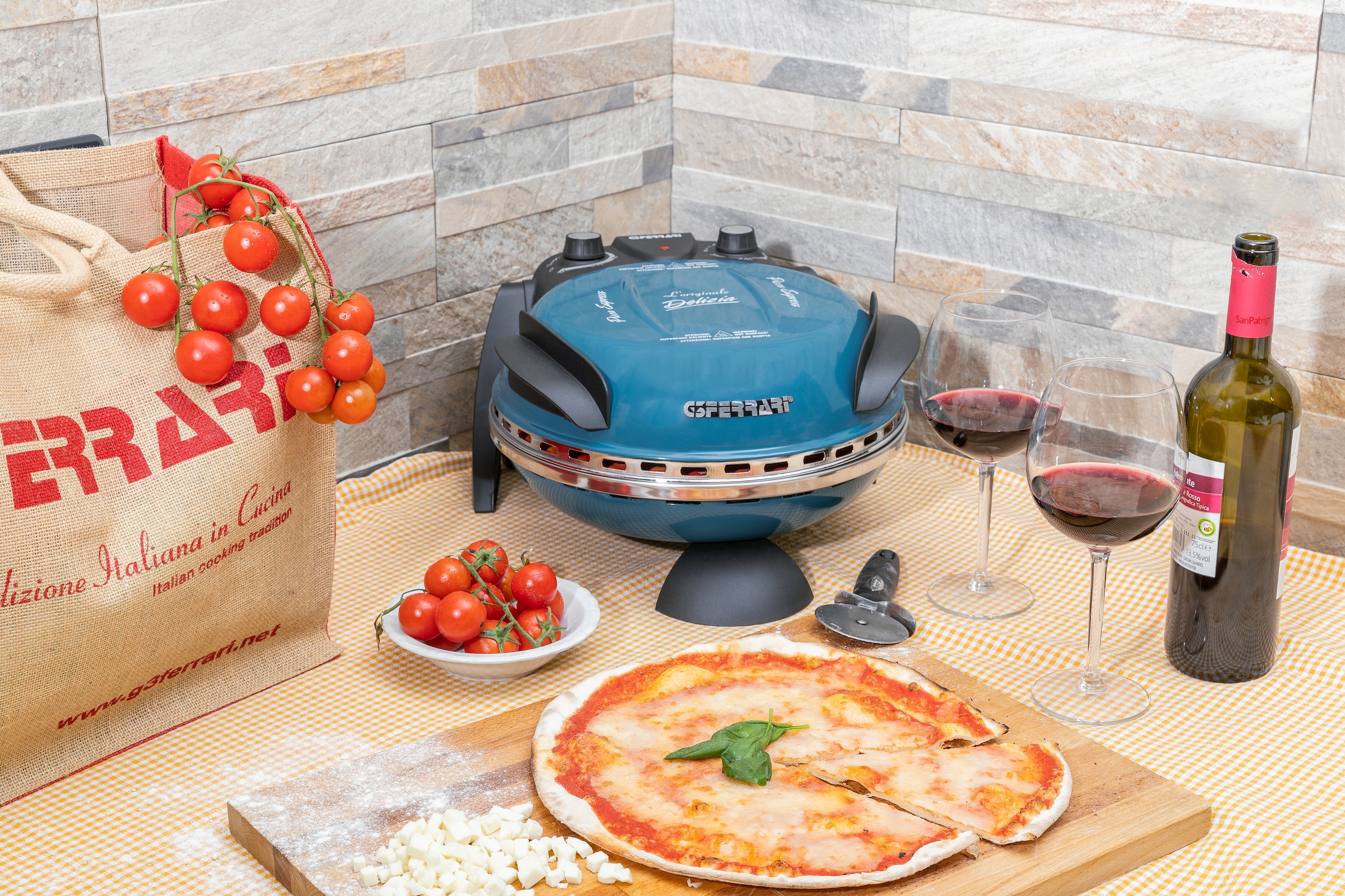 G3Ferrari Pizzaofen »G3Ferrari Delizia G1000604 blau«, bis 400 °C mit feuerfestem Naturstein / Pizza und Fladen uvm. in 3 Min