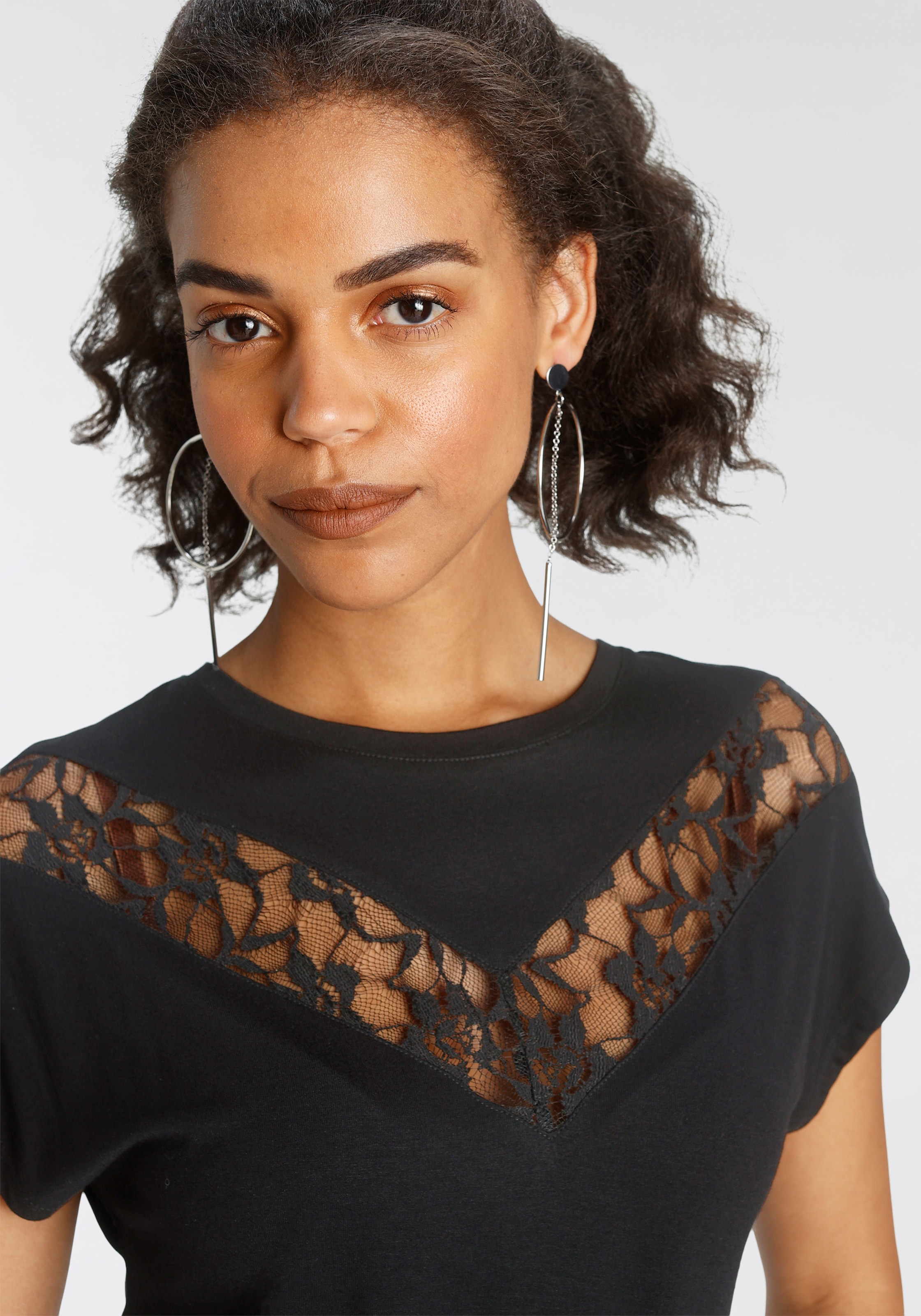 Laura Scott Rundhalsshirt, mit femininer Spitze kaufen im OTTO Online Shop