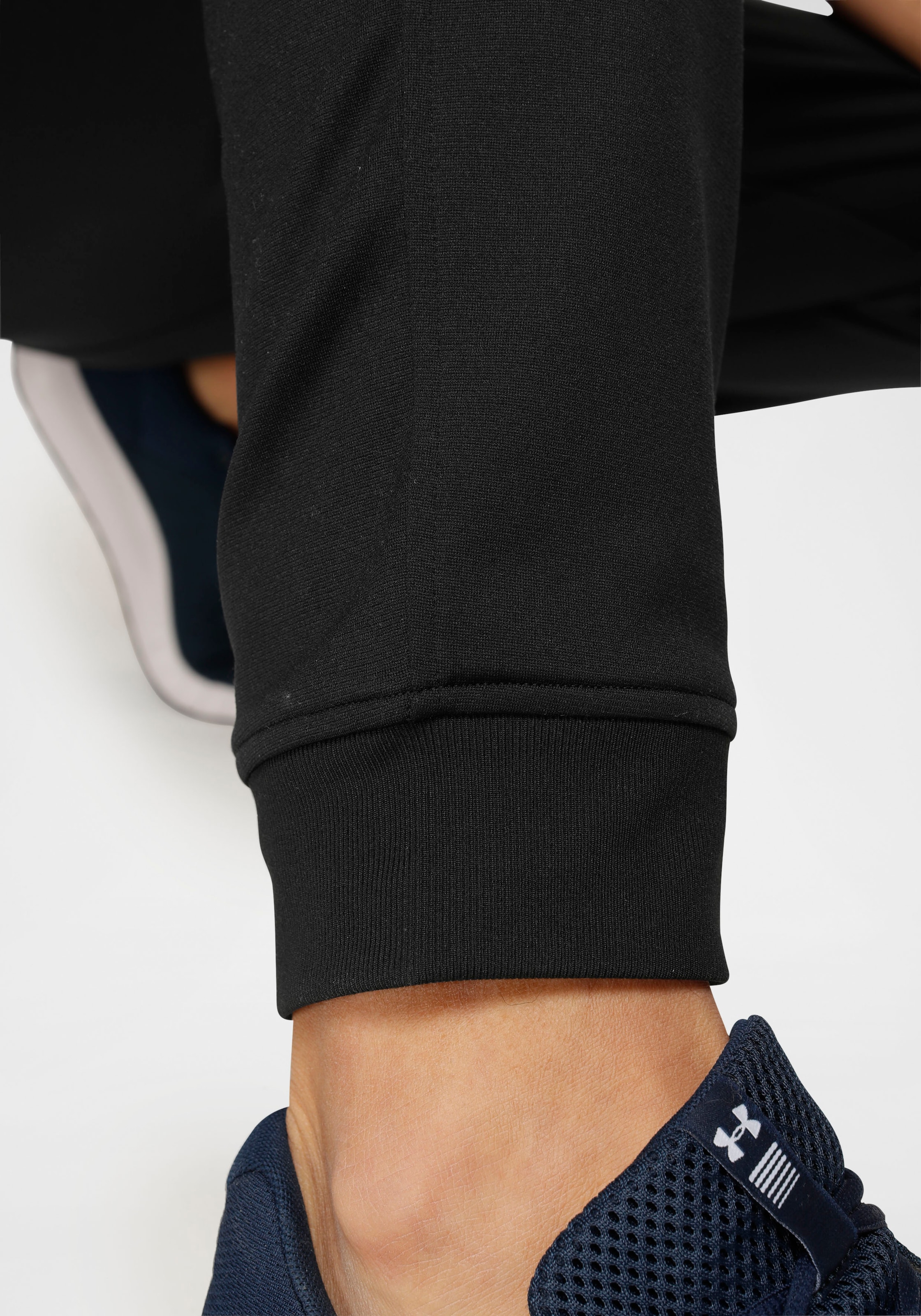 Under Armour® Jogginghose »SPORTSTYLE TRICOT JOGGER«