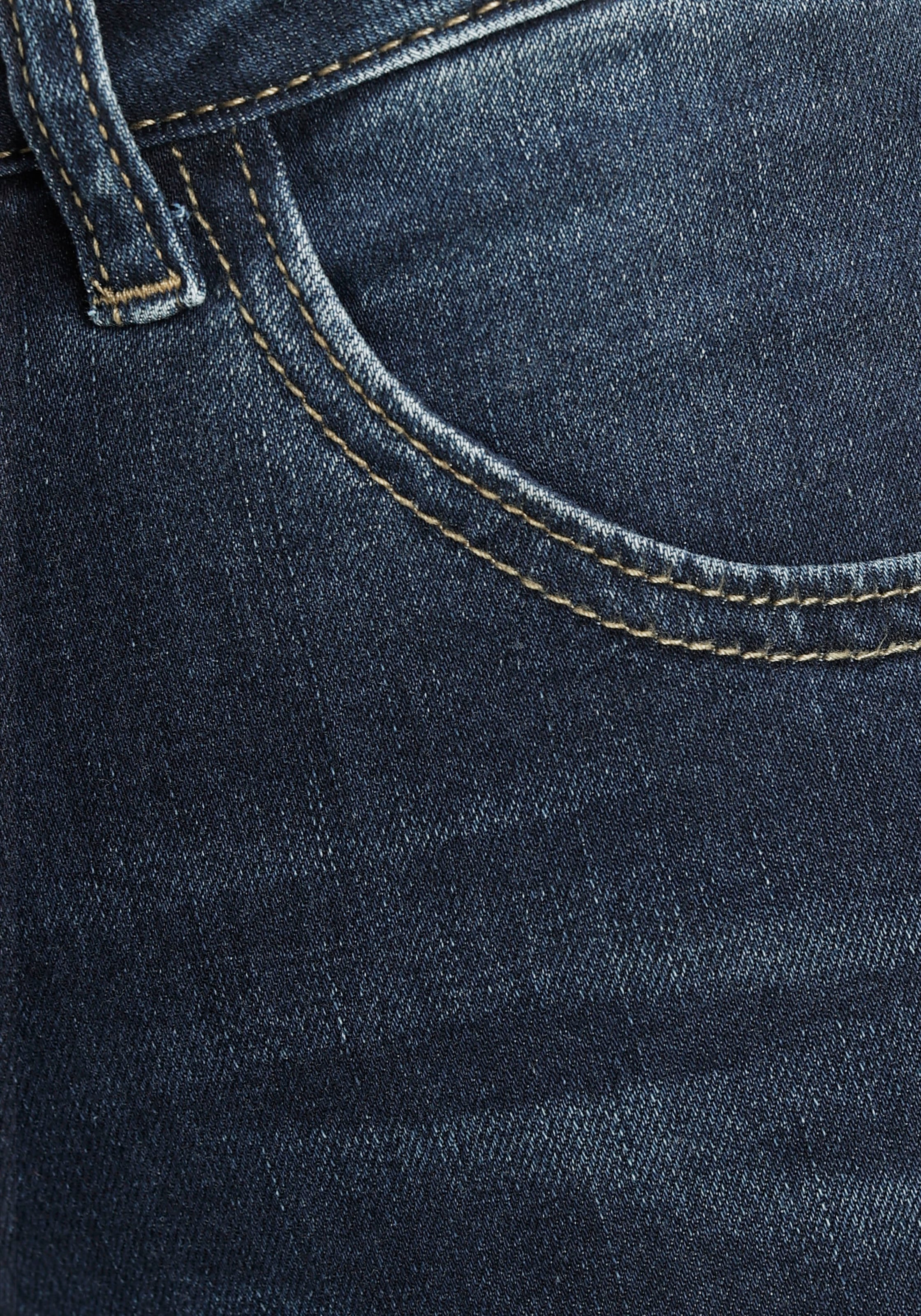 Arizona Skinny-fit-Jeans »Ultra-Stretch«, extra-enger Beinverlauf, normale Leibhöhe, mit Eingrifftaschen