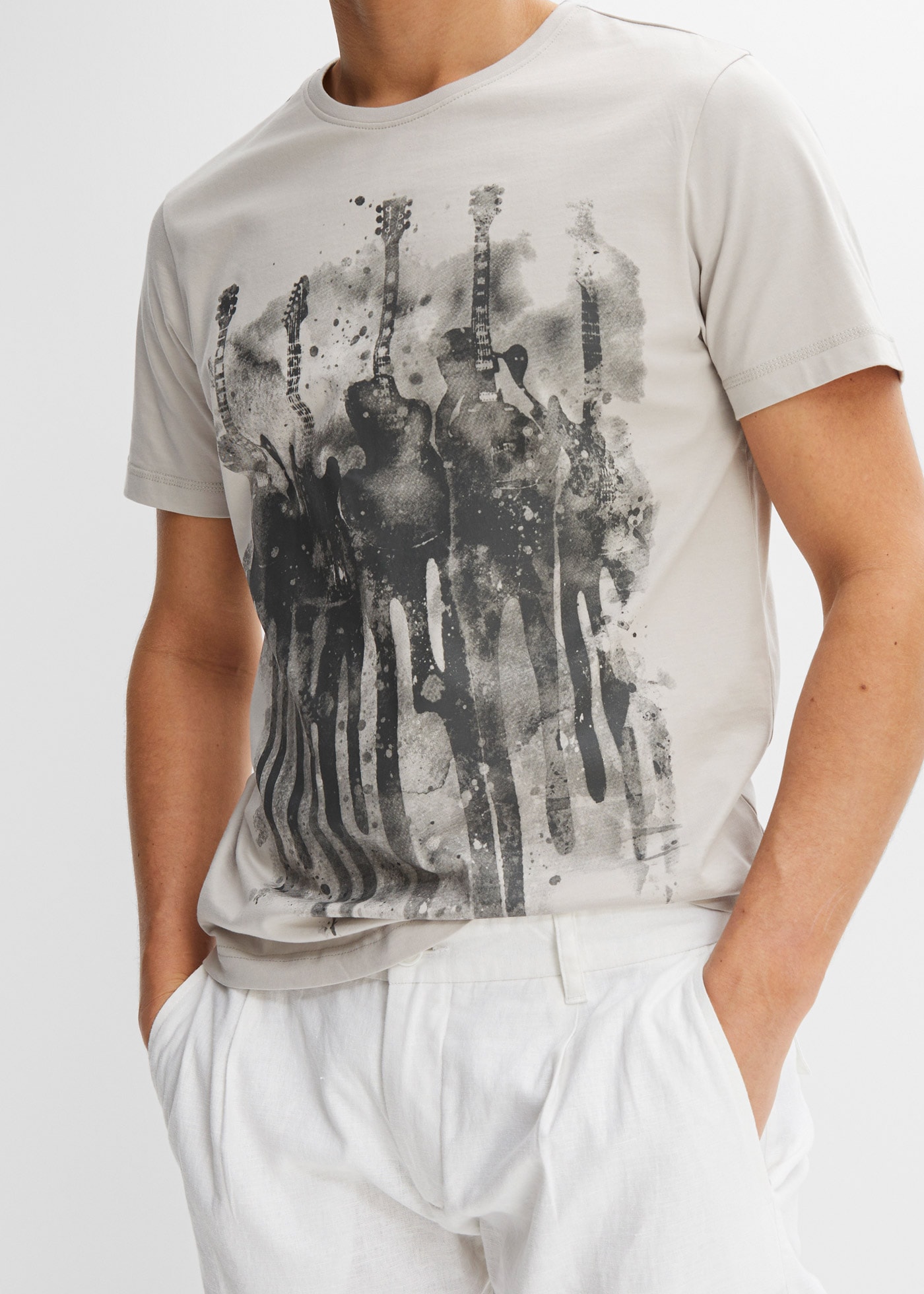 bonprix T-Shirt mit Frontprint