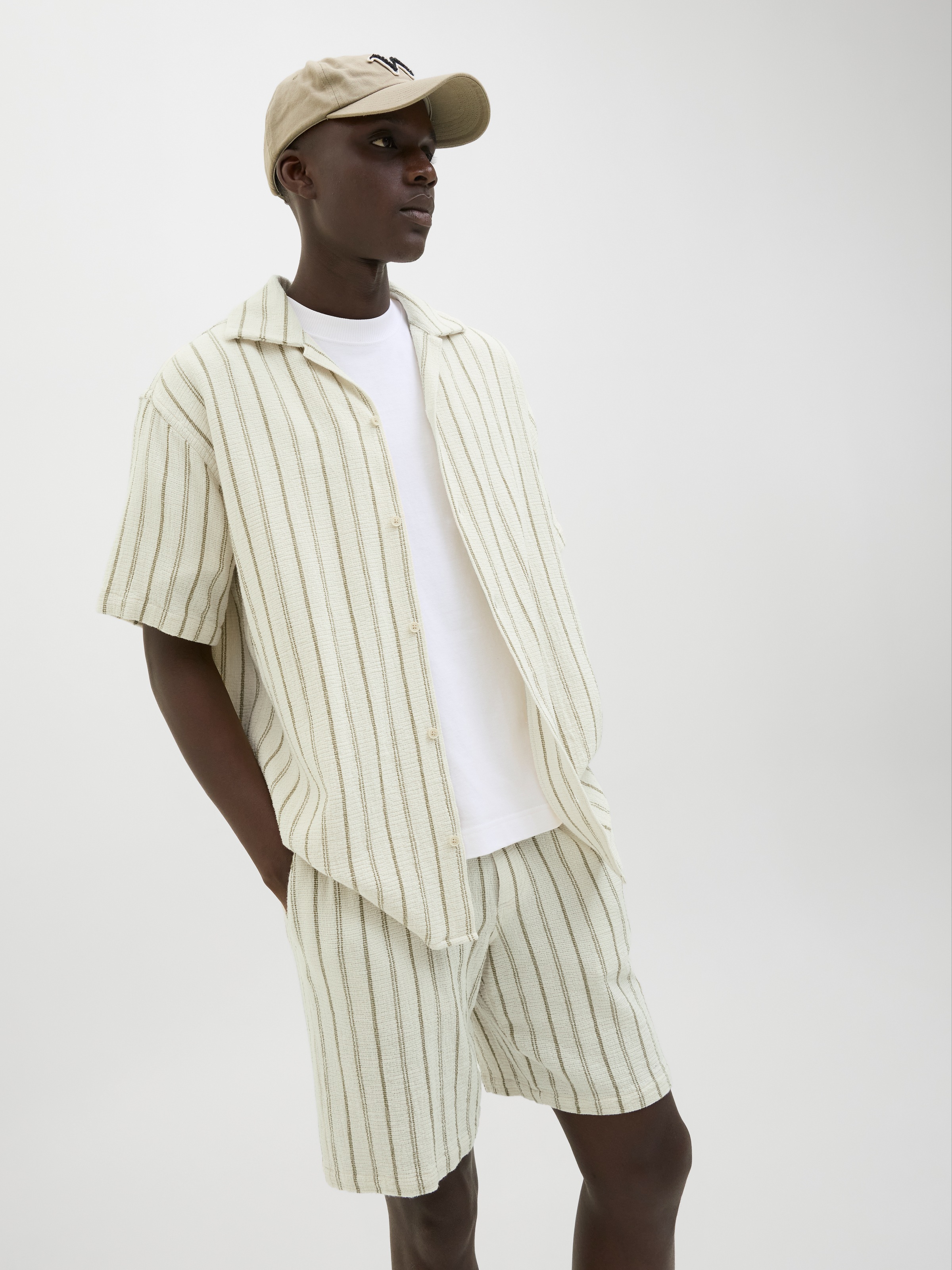 Jack & Jones Kurzarmhemd »JORCOBA STRIPE RESORT SHIRT SS SN«