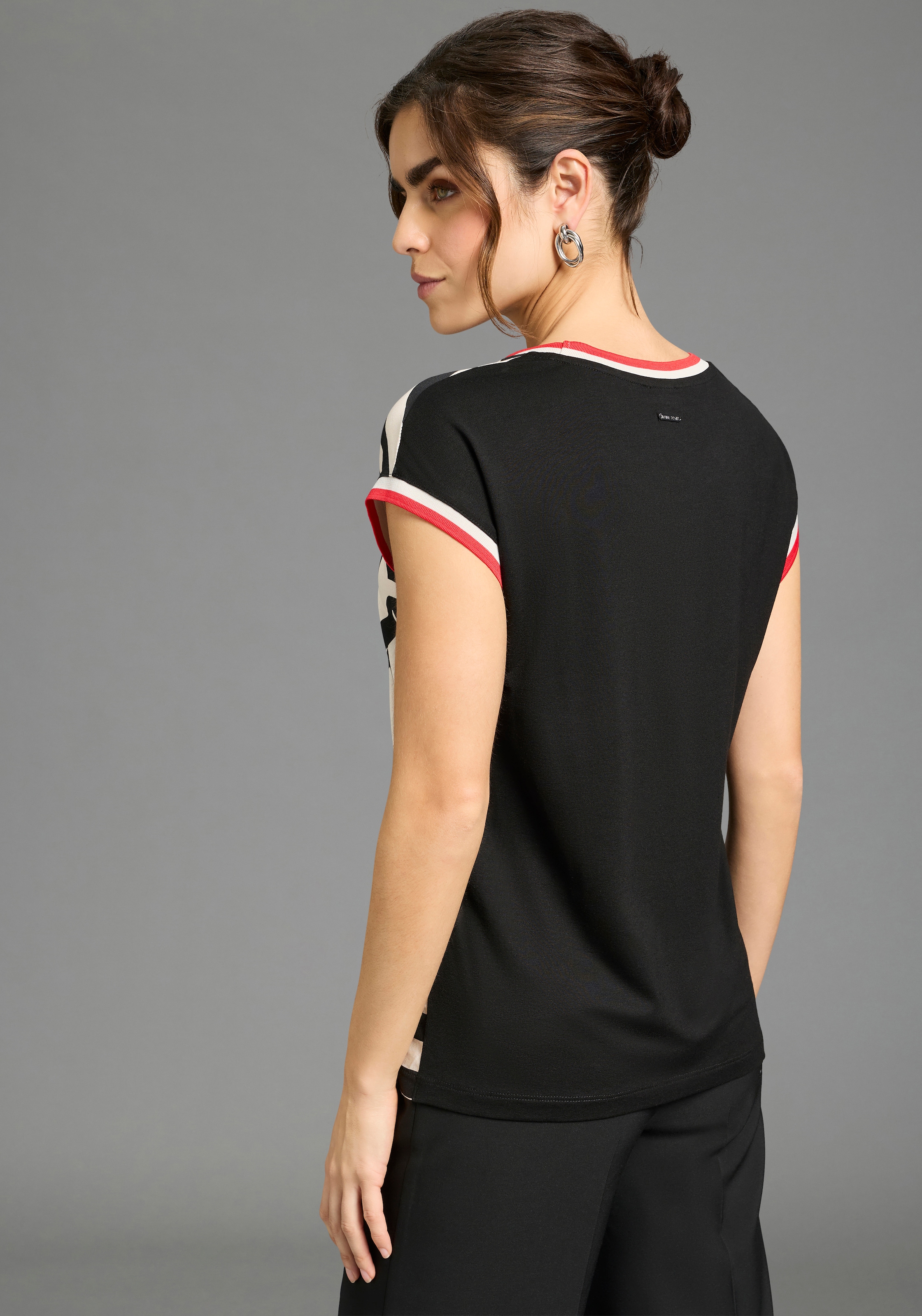 Laura Scott Shirtbluse mit kontrastfarbenen Tape-Elementen, Materialmix, lockere Passform