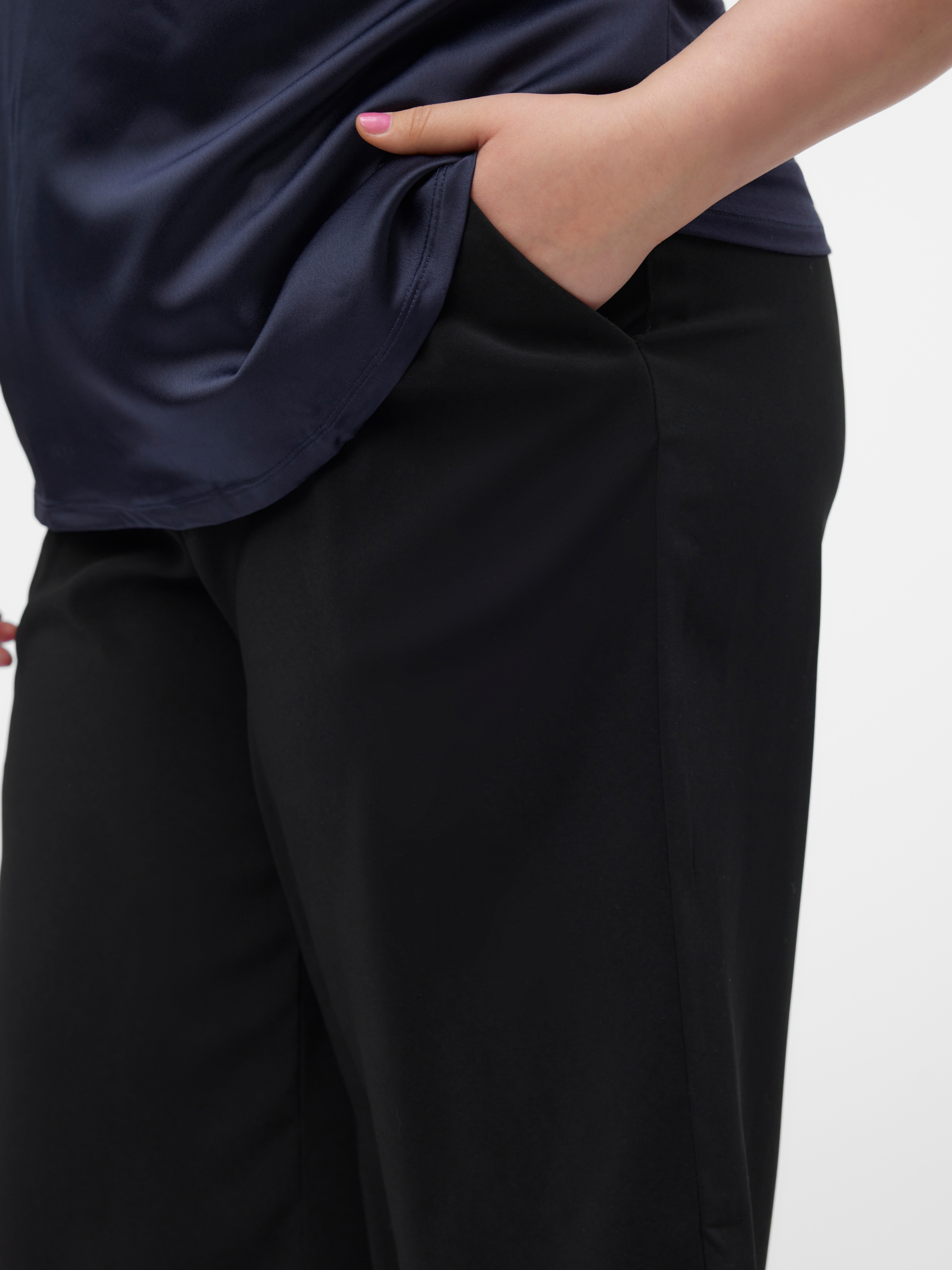 Vero Moda Curve Culotte »VMCOCO CULOTTE PANT WVN GA NOOS CUR«