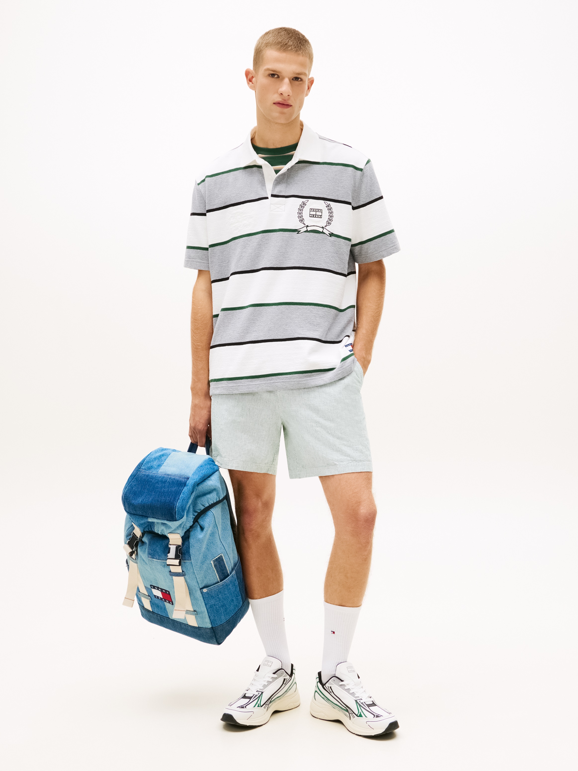 Tommy Jeans Shorts »TJM LINEN BLEND STRIPE«  Regular fit mit elastischem Bund