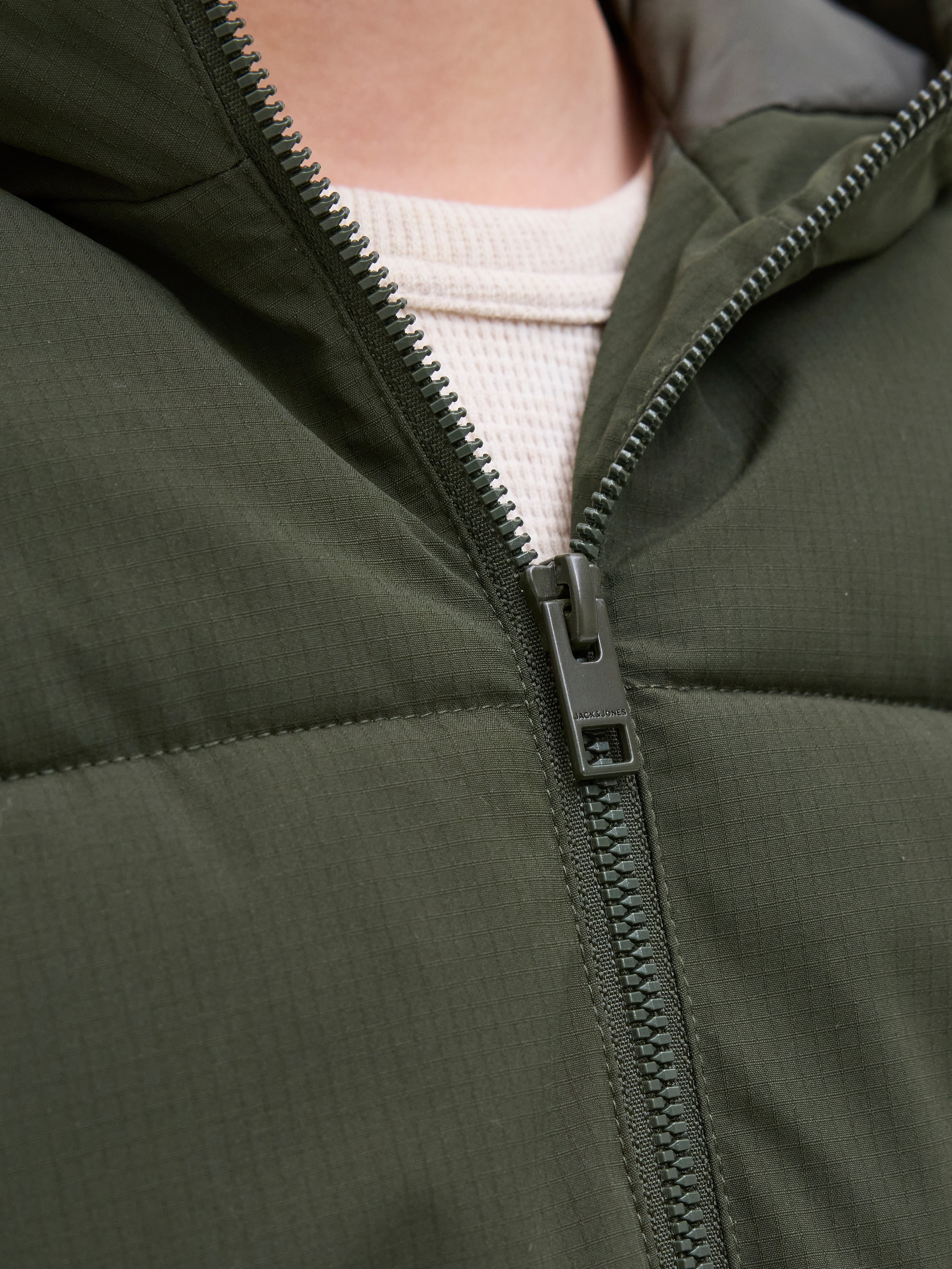 Jack & Jones Junior Steppjacke »JJGLOBAL PUFFER JACKET JNR«, mit Kapuze