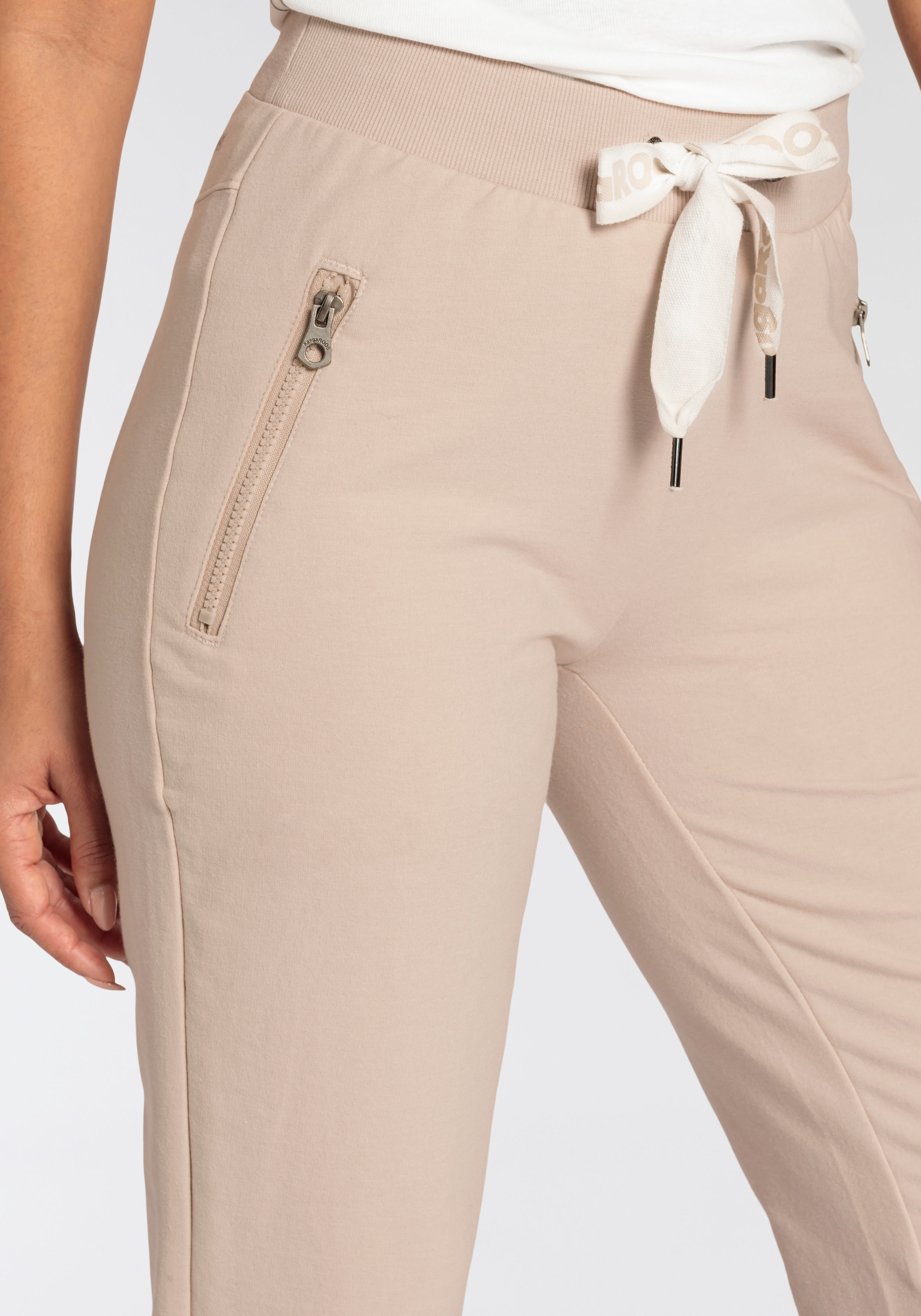 KangaROOS Jogger Pants, Sweatpants mit Zippertaschen und Logo String - NEUE-KOLLEKTION