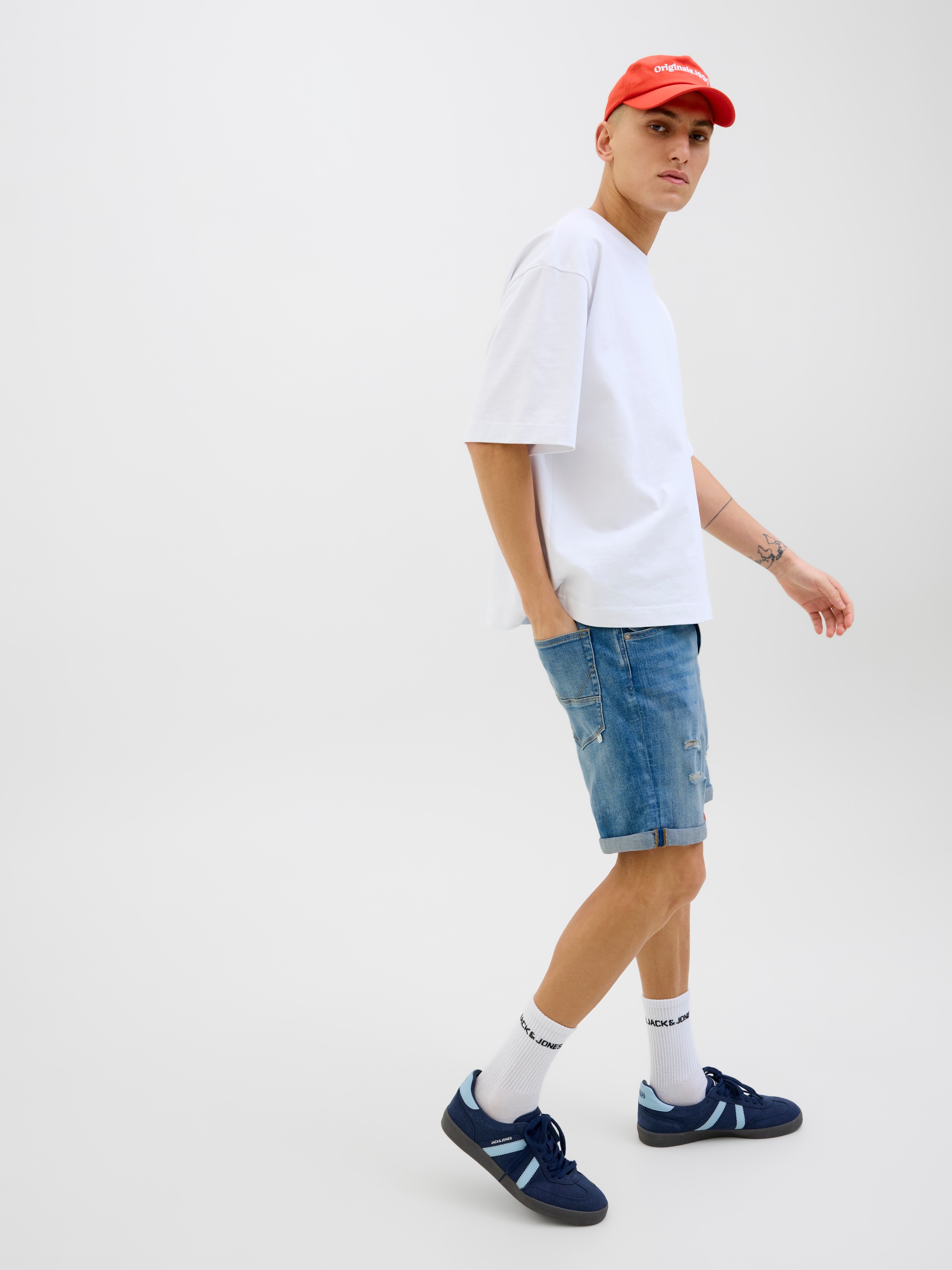 Jack & Jones Shorts »JJIRICK JJFOX SHORTS CB 310 SN«, im Four-Pocket Style