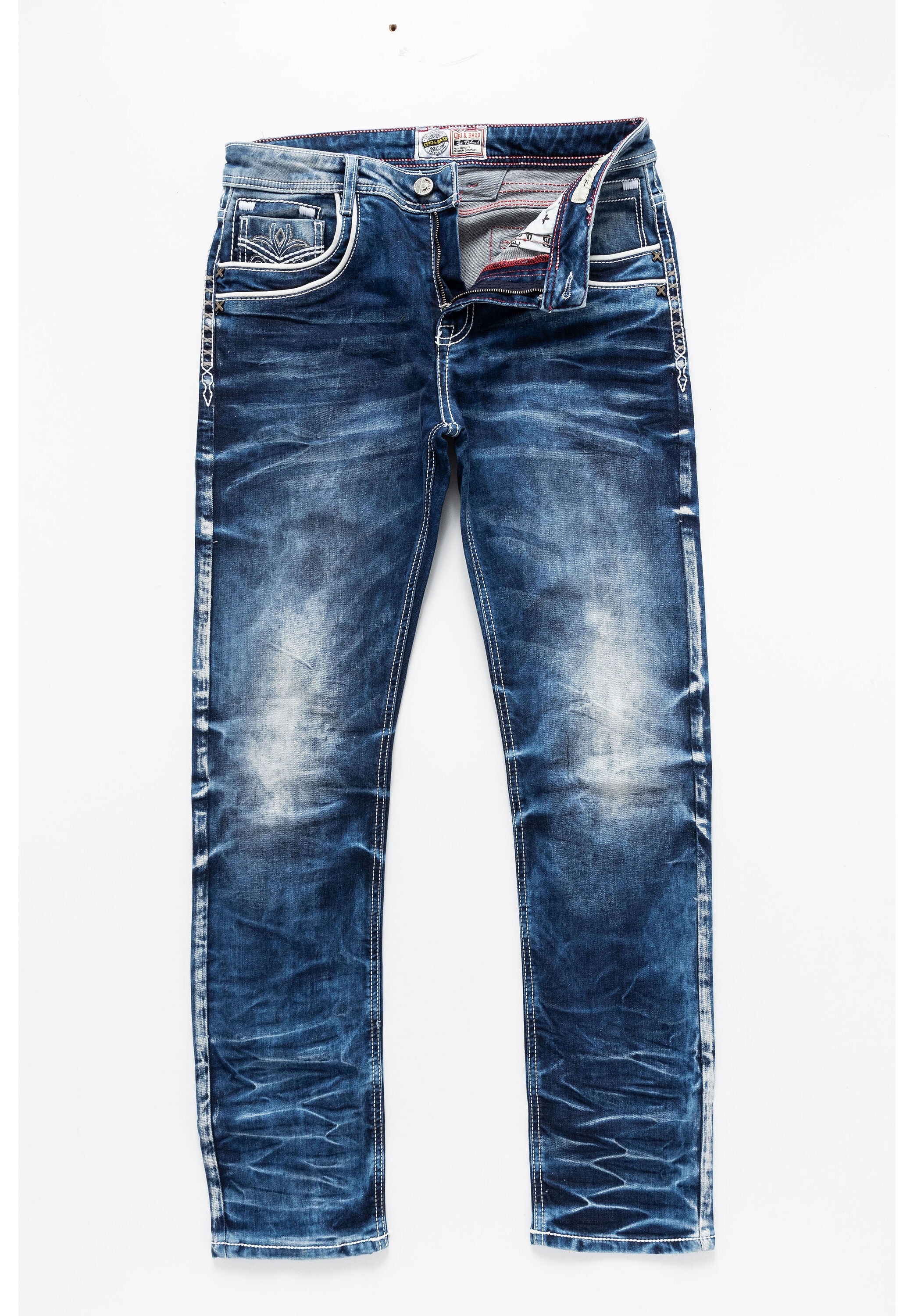Cipo & Baxx 5-Pocket-Jeans »Cipo & Baxx Jeans« in Regular-Fit