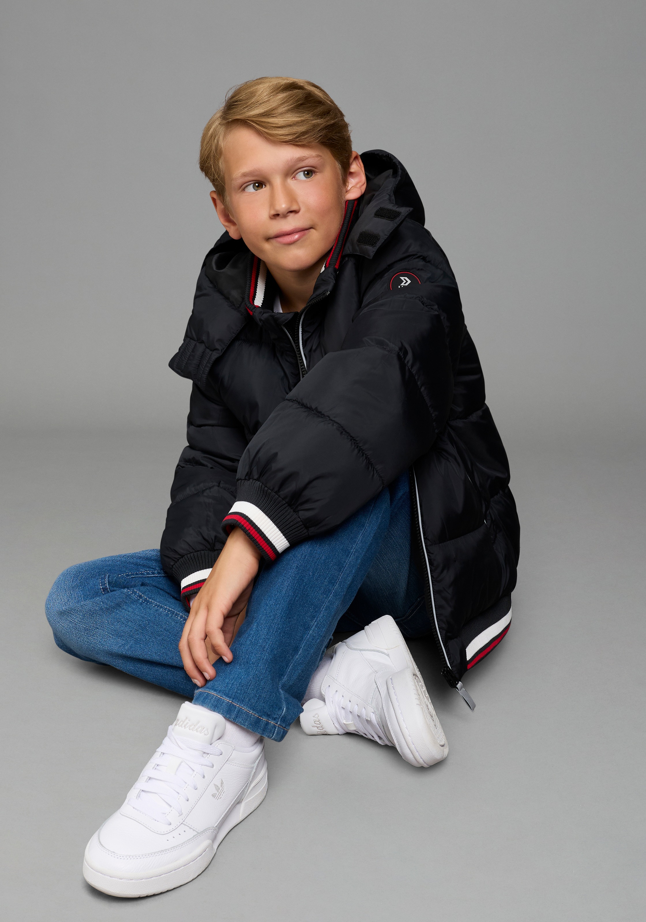 H.I.S Outdoorjacke »H.I.S Winterjacke mit Ringelbündchen« mit Kapuze Warme Jacke mit Ringelbündchen und Fleecefutter, abnehmbarer Kapuze