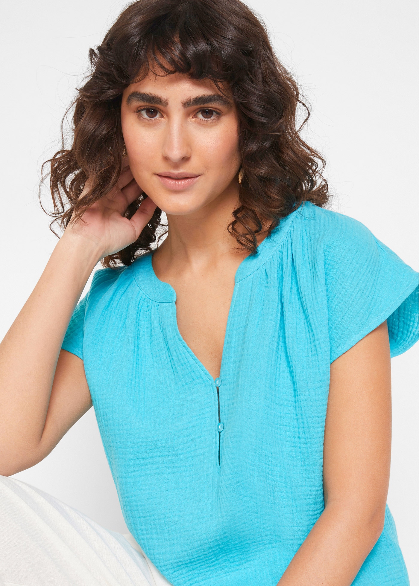 bonprix Shirtbluse »Musselin-Blusentop aus reiner Baumwolle« Oversize-Passform, mit V-Ausschnitt, aus Baumwolle