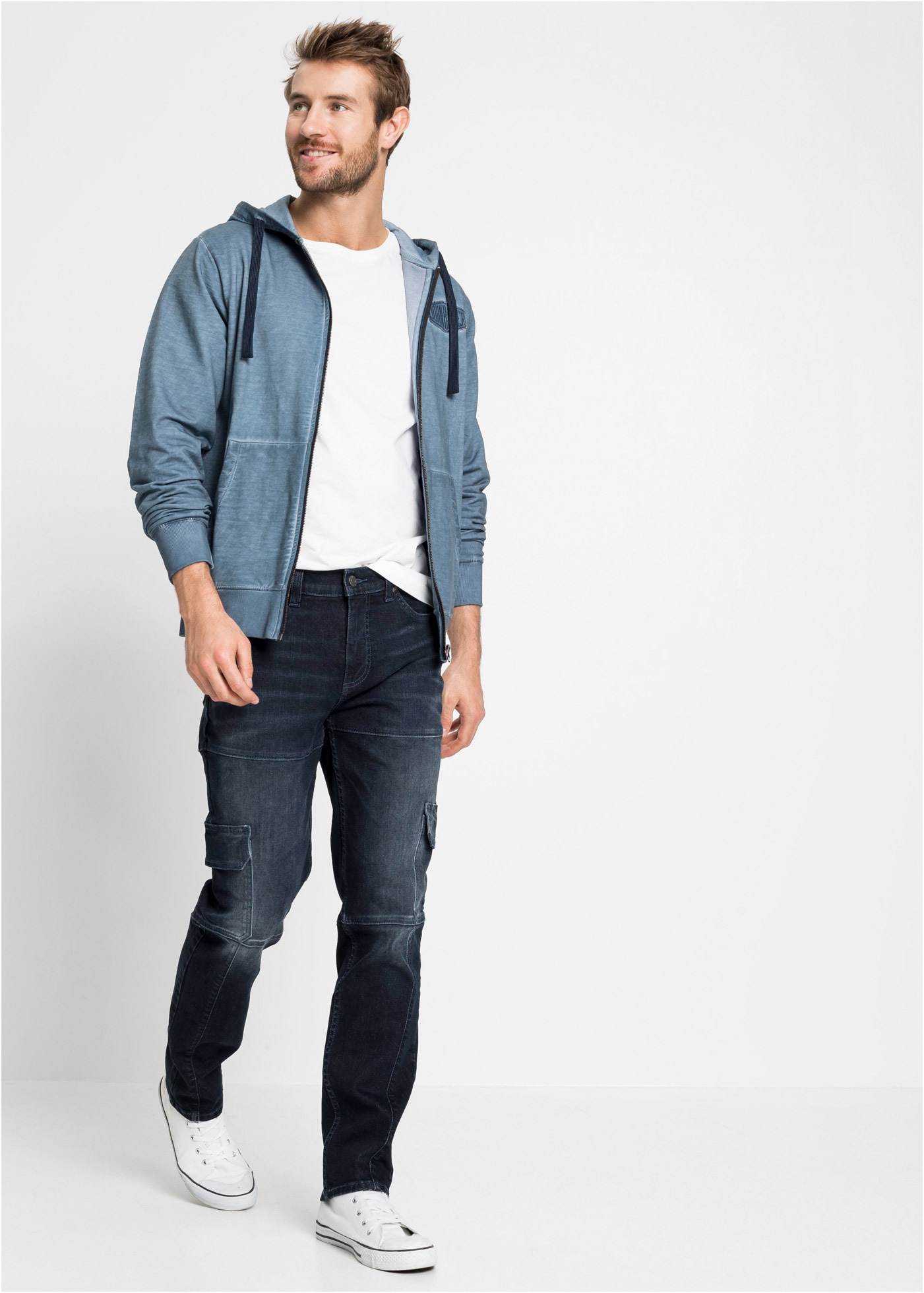 bonprix Cargojeans »Slim Fit Cargo-Stretch-Jeans, Straight« Slim Fit, aus Baumwolle und Elasthan, mit gewaschener Optik
