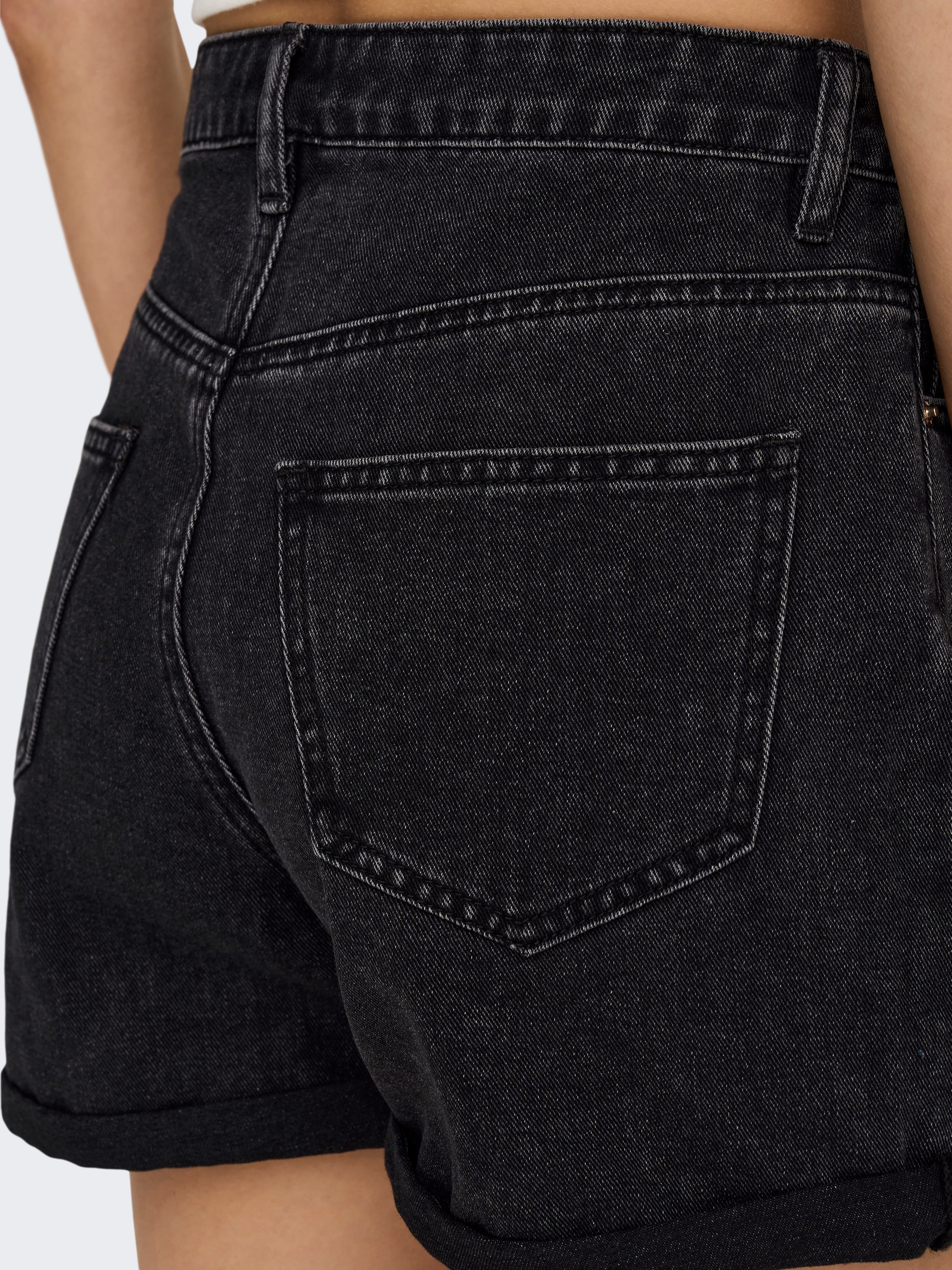 ONLY Jeansshorts »ONLPHINE DNM SHORTS MAS0003 NOOS« Baumwollmischung, regular fit