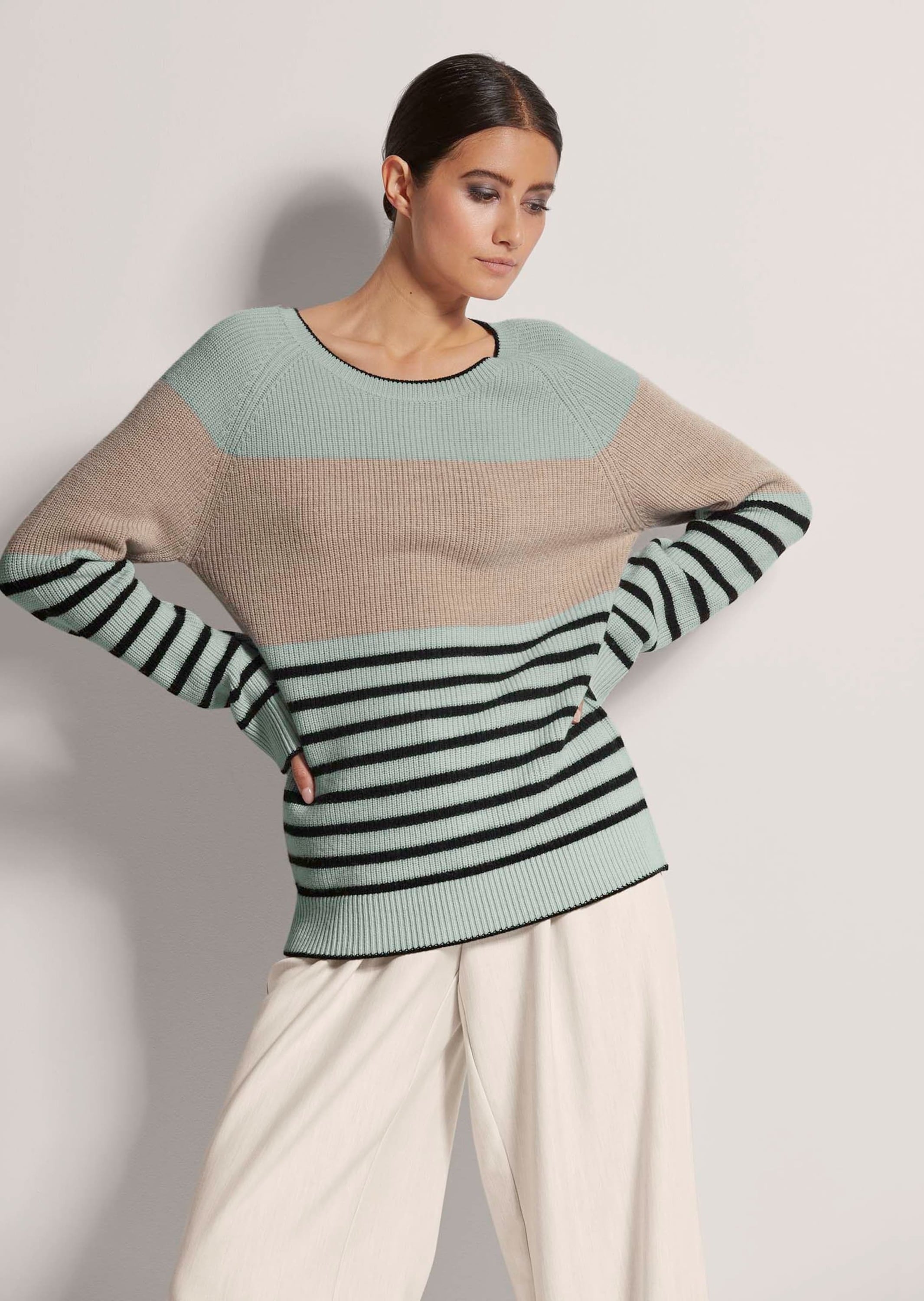 MADELEINE Longpullover »Pullover Schurwoll-Pullover mit Perlfang-Struktur«