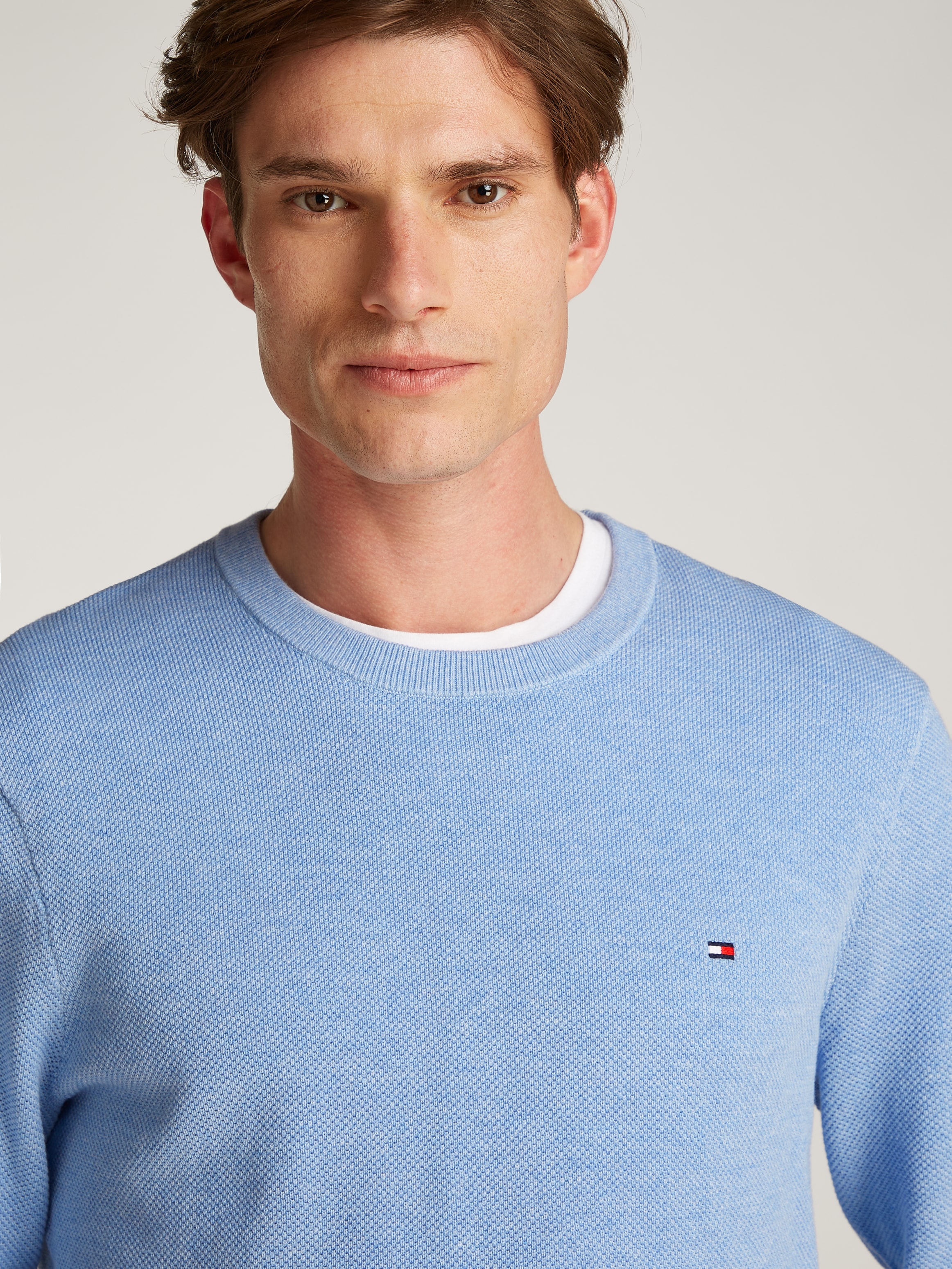 Tommy Hilfiger Rundhalspullover »ESSENTIAL STRUCTURE CREW NECK mit Struktur und Label«, unifarben, casual, regular fit, Baumwolle, Rundhals