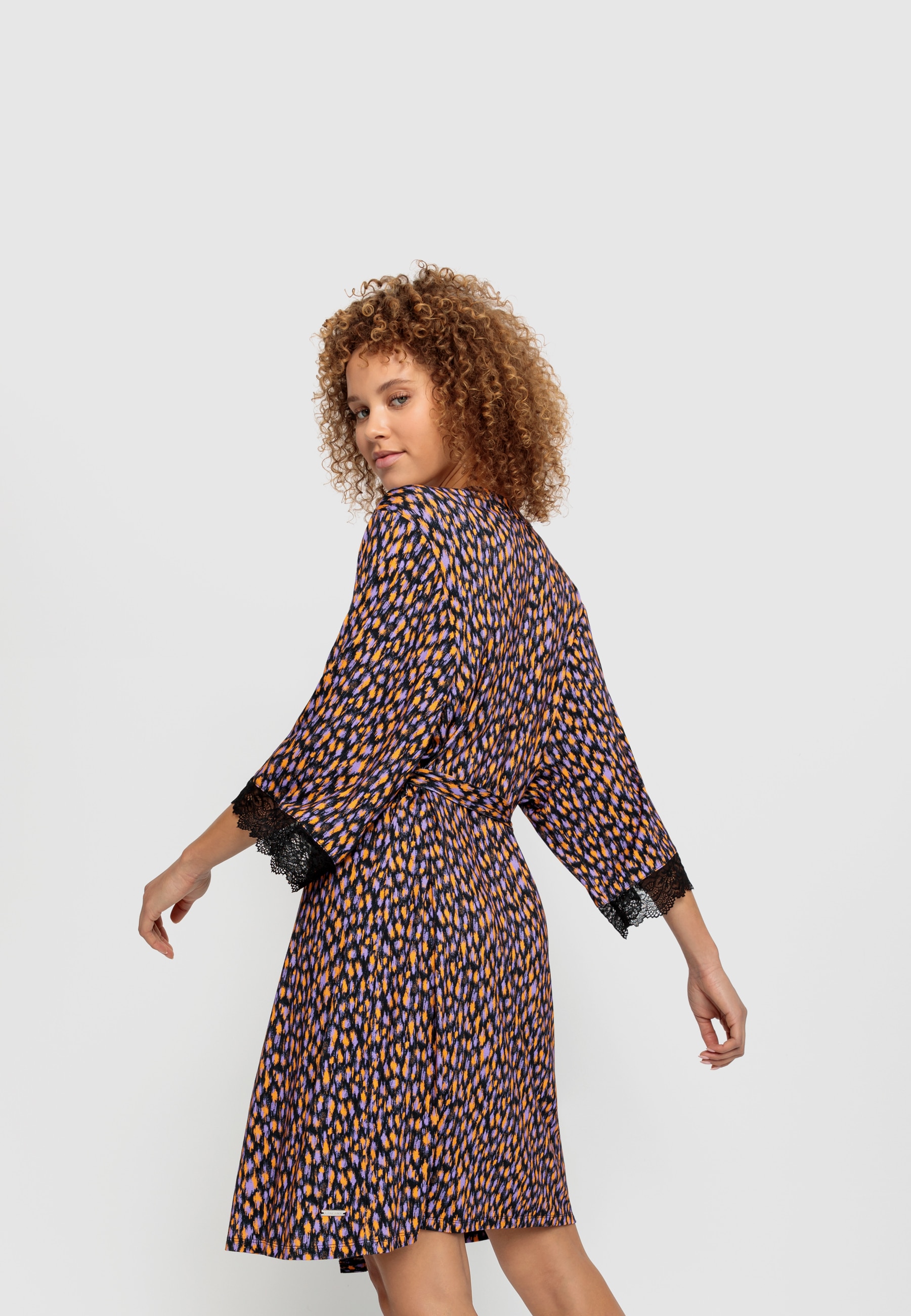 LSCN by LASCANA mit Spitzendetails Online-Shop Kimono, OTTO im
