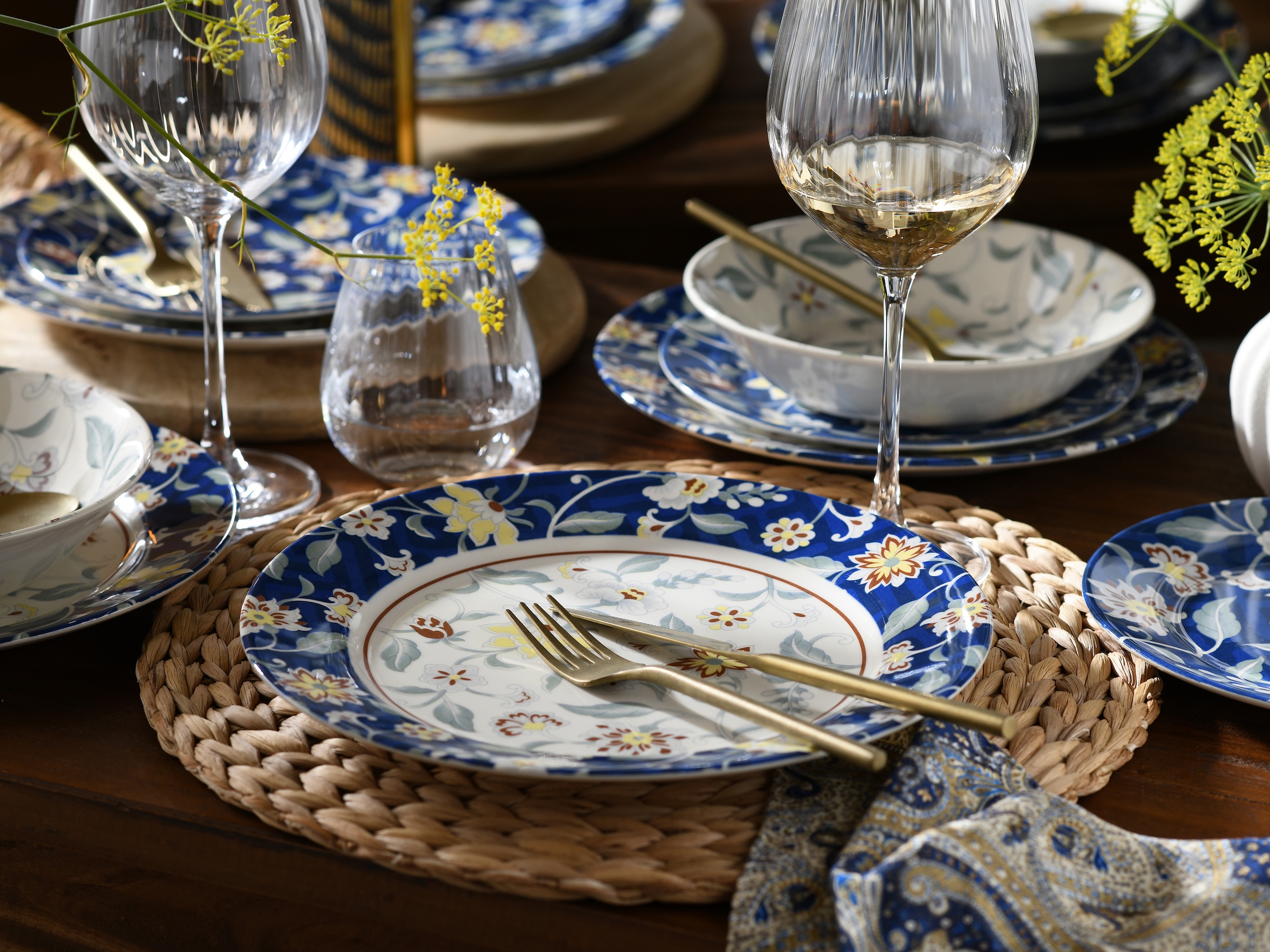 CreaTable Teller-Set »Odessa, Tellerset 12-tlg« Blumendekor