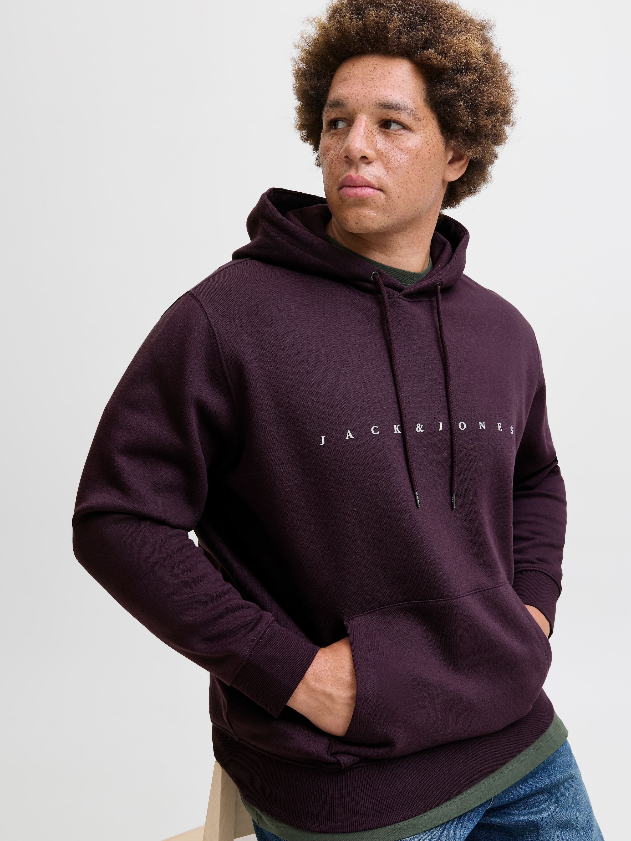 Jack & Jones PlusSize Kapuzensweatshirt »JJESTAR JJ SWEAT HOOD NOOS PLS«, mit Kängurutasche